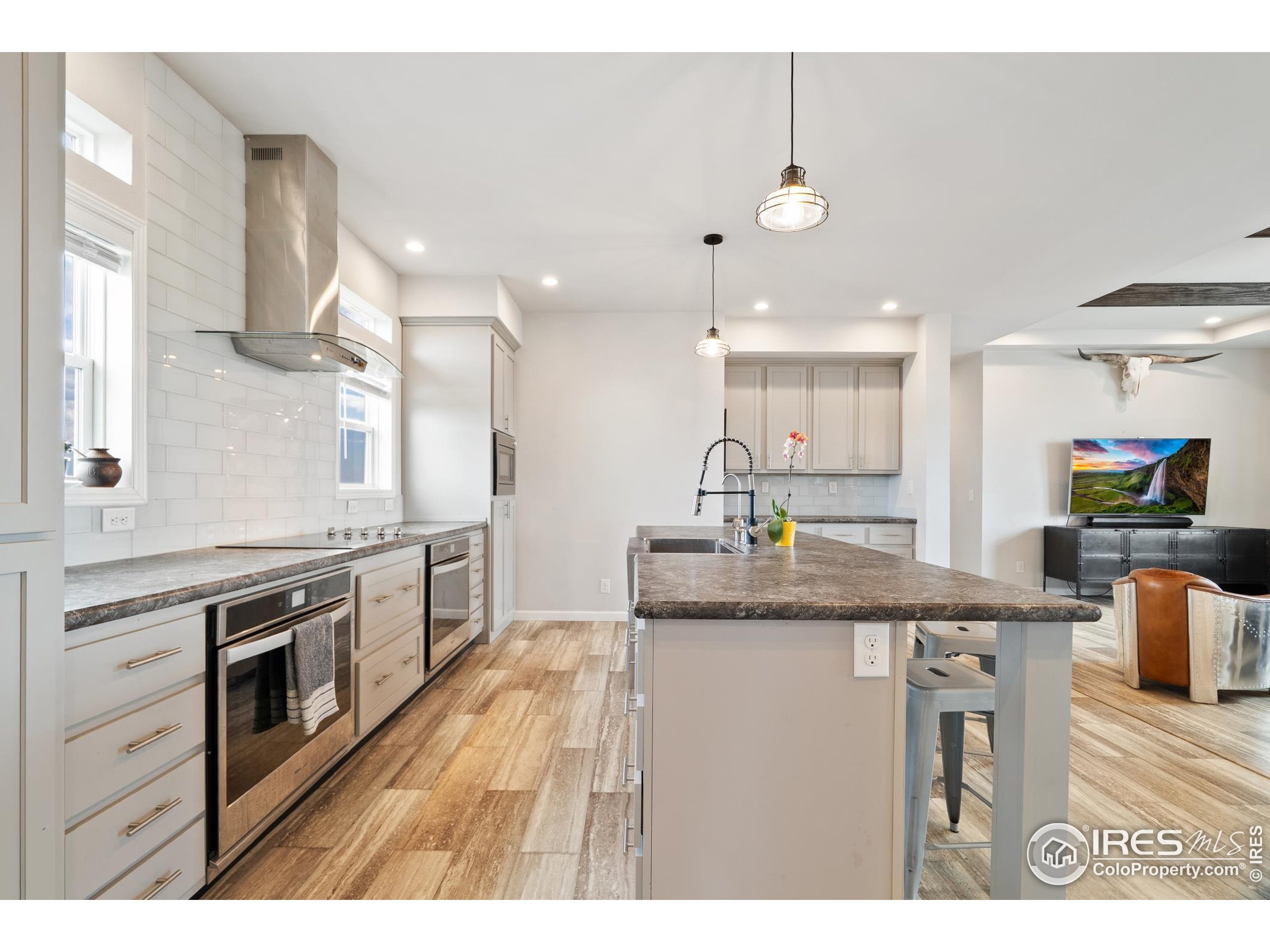 16692 County Road 94