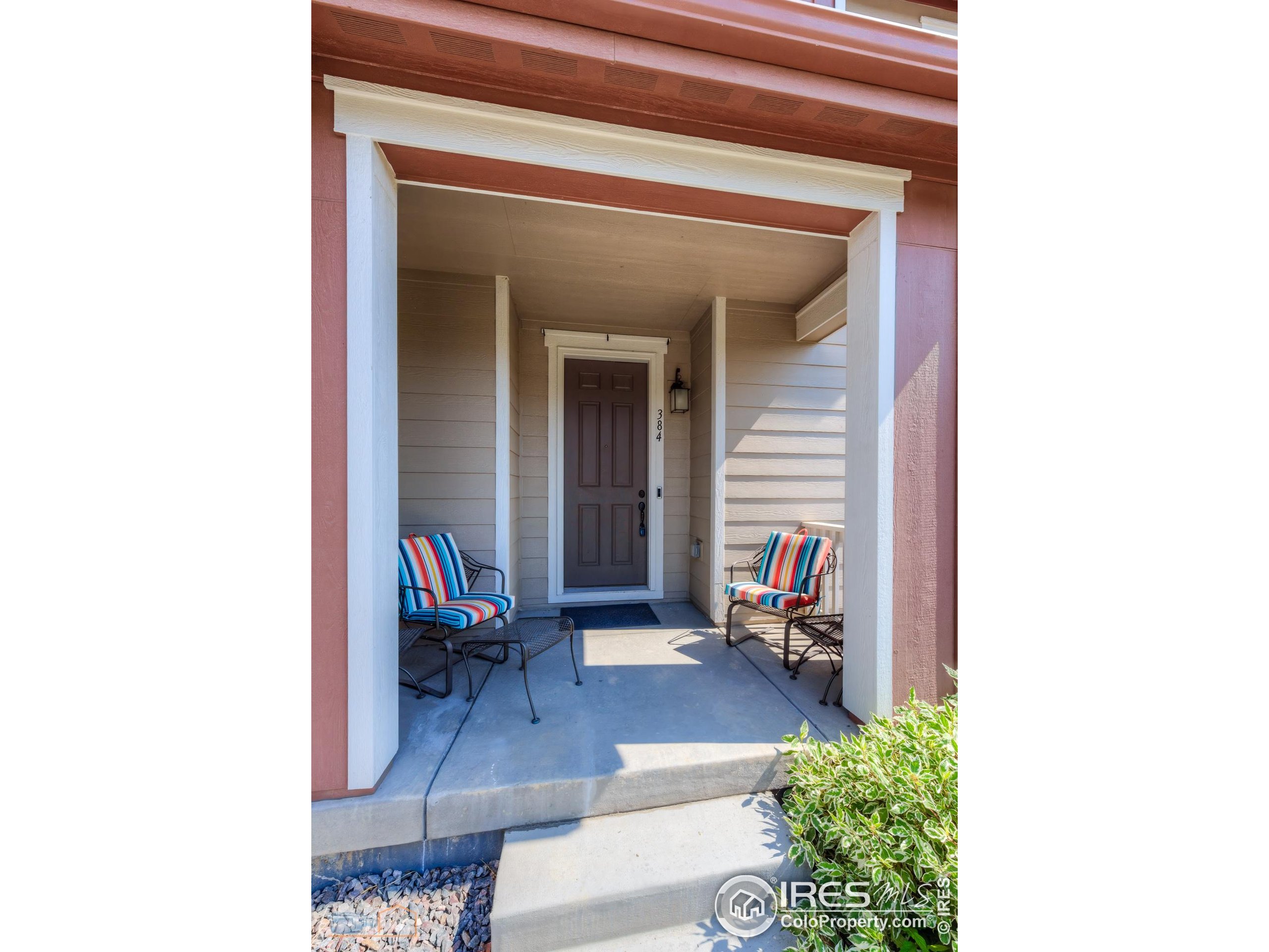 384 Rodden Dr