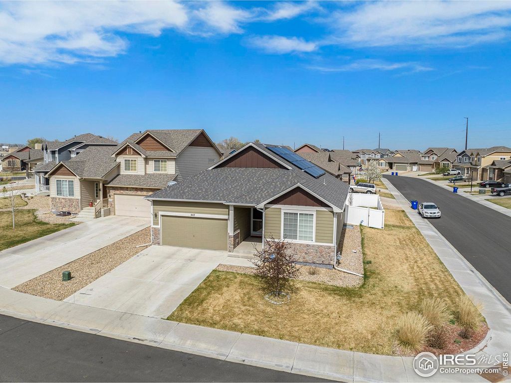 Photo of 447 Havenbrook Dr, Windsor, CO 80550 (MLS # 1047939)
