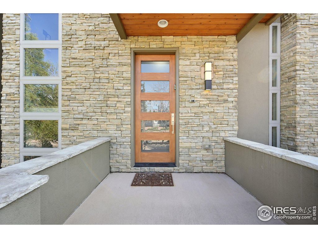 Photo of 350 15th St, Boulder, CO 80302 (MLS # 1030343)