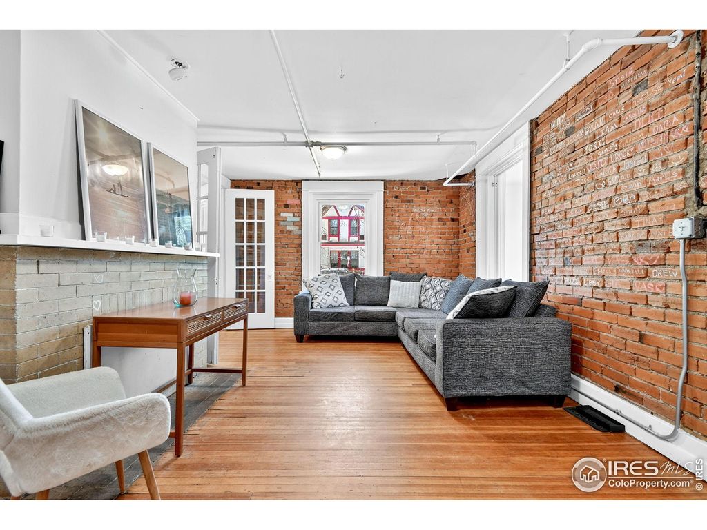 Photo of 972 Pleasant St, Boulder, CO 80302 (MLS # 1046317)