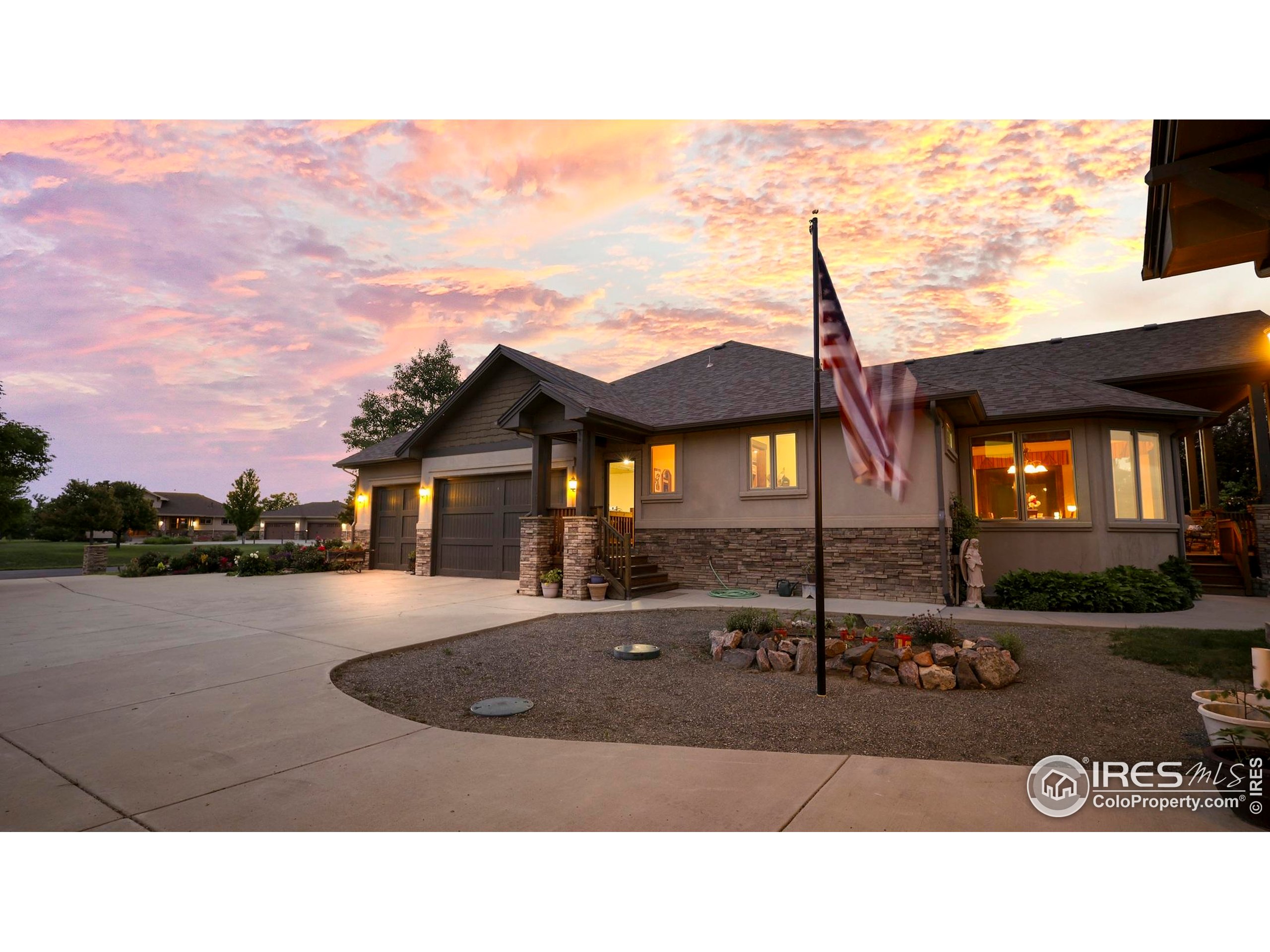 37080 Soaring Eagle Cir