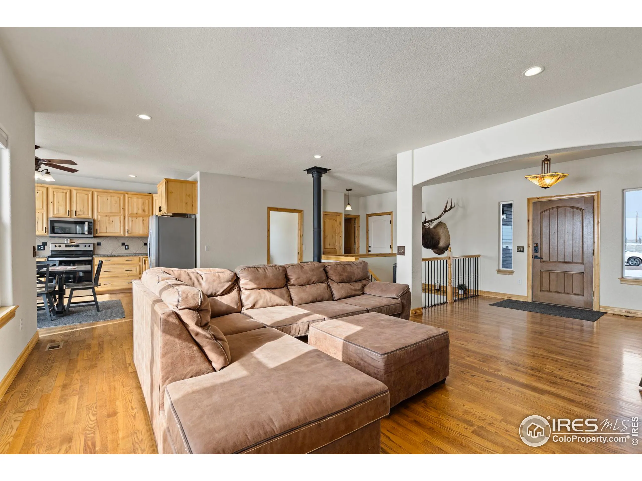 Nunn, Colorado 80648, United States, 5 Bedrooms Bedrooms, ,3 BathroomsBathrooms,Residential,Active,590