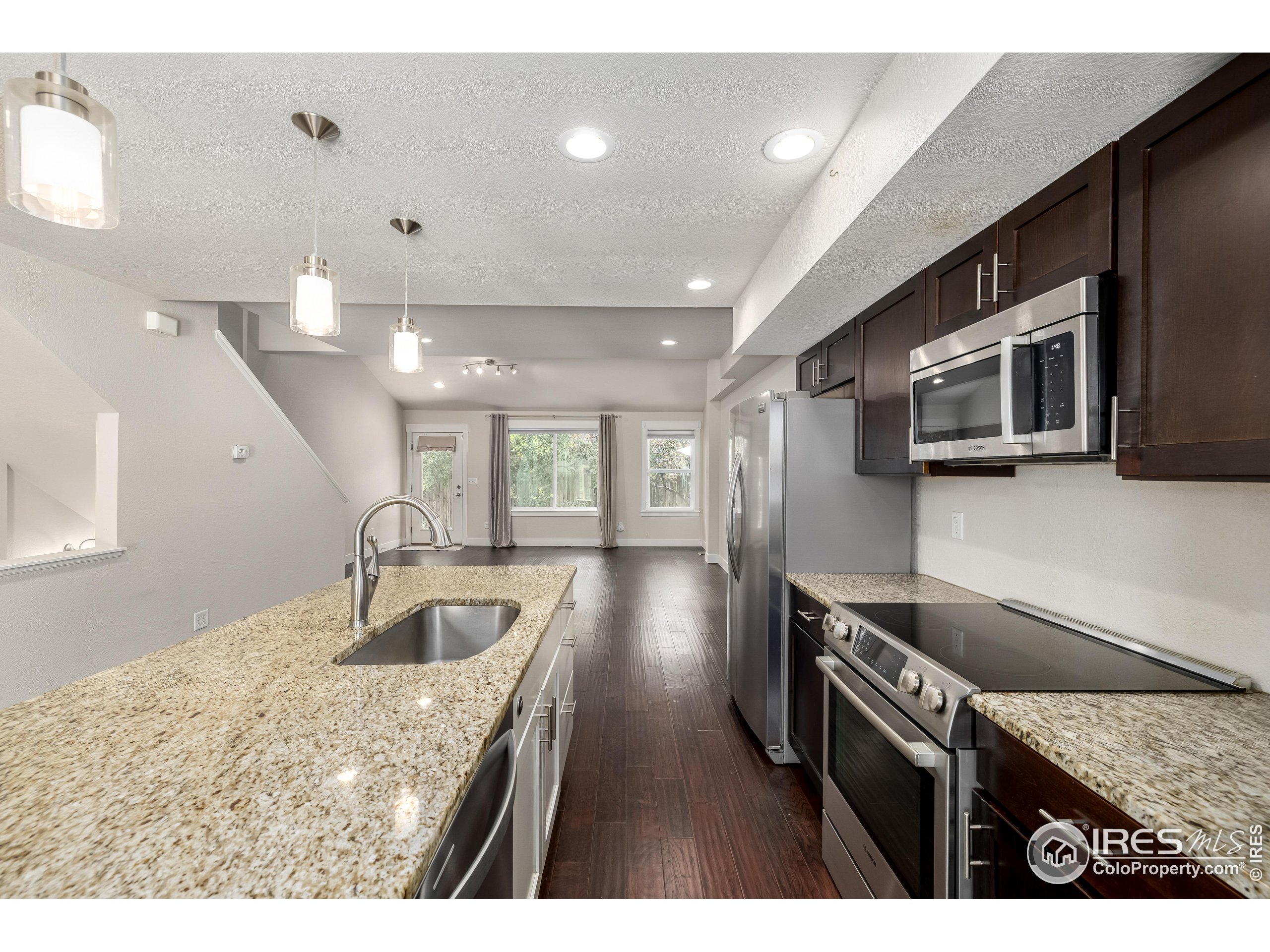 409 Terry St B