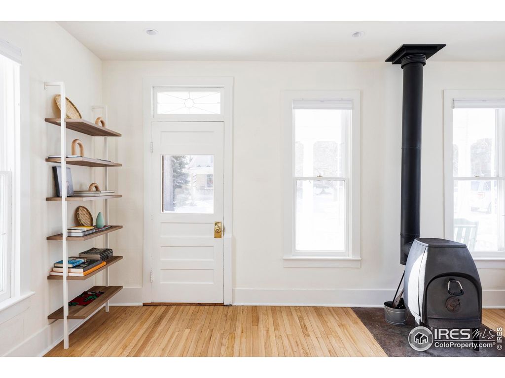 Photo of 727 Pine St, Boulder, CO 80302 (MLS # 1025586)