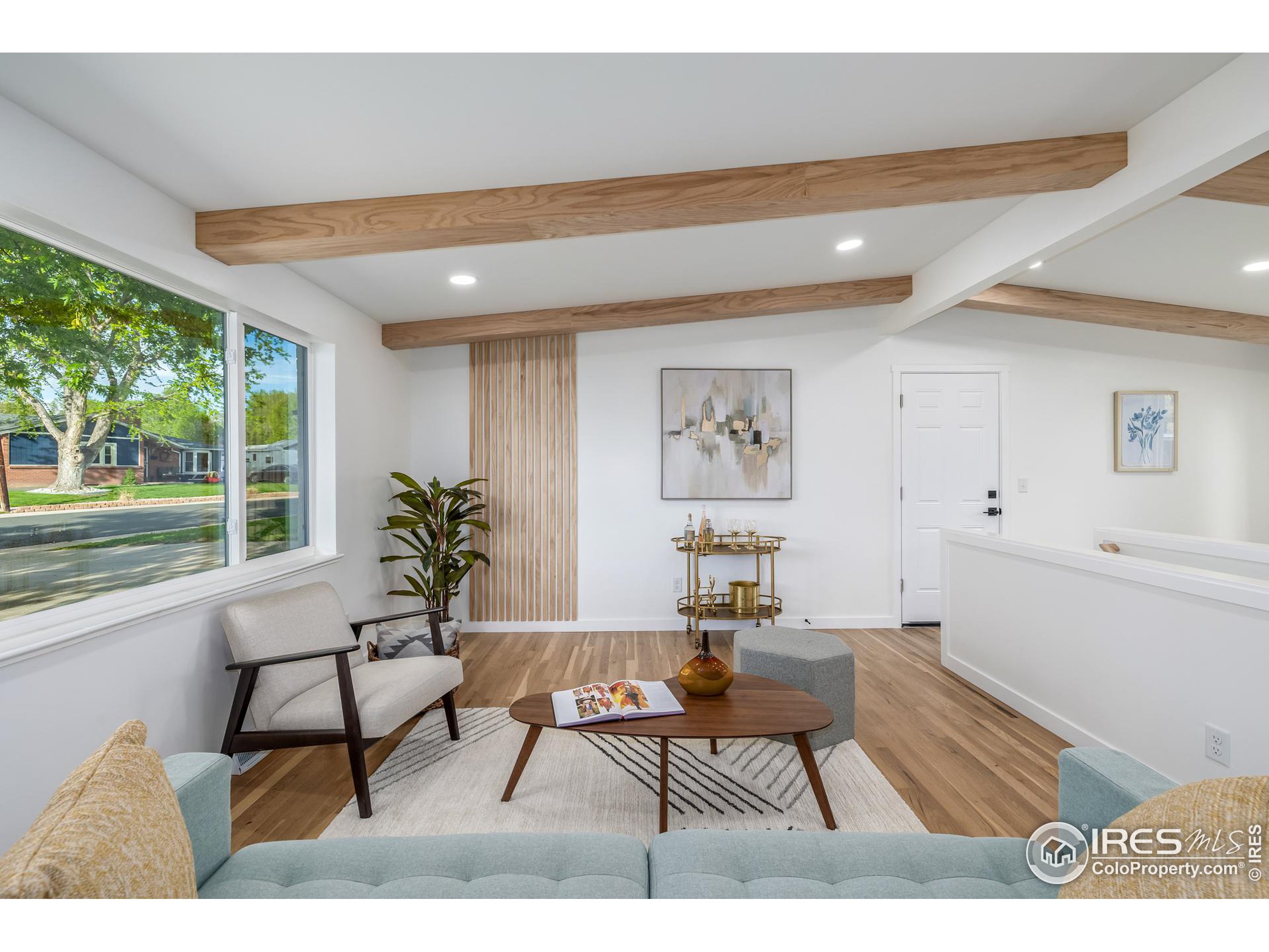 Photo 7 of 40 of 4965 S Lipan Dr house