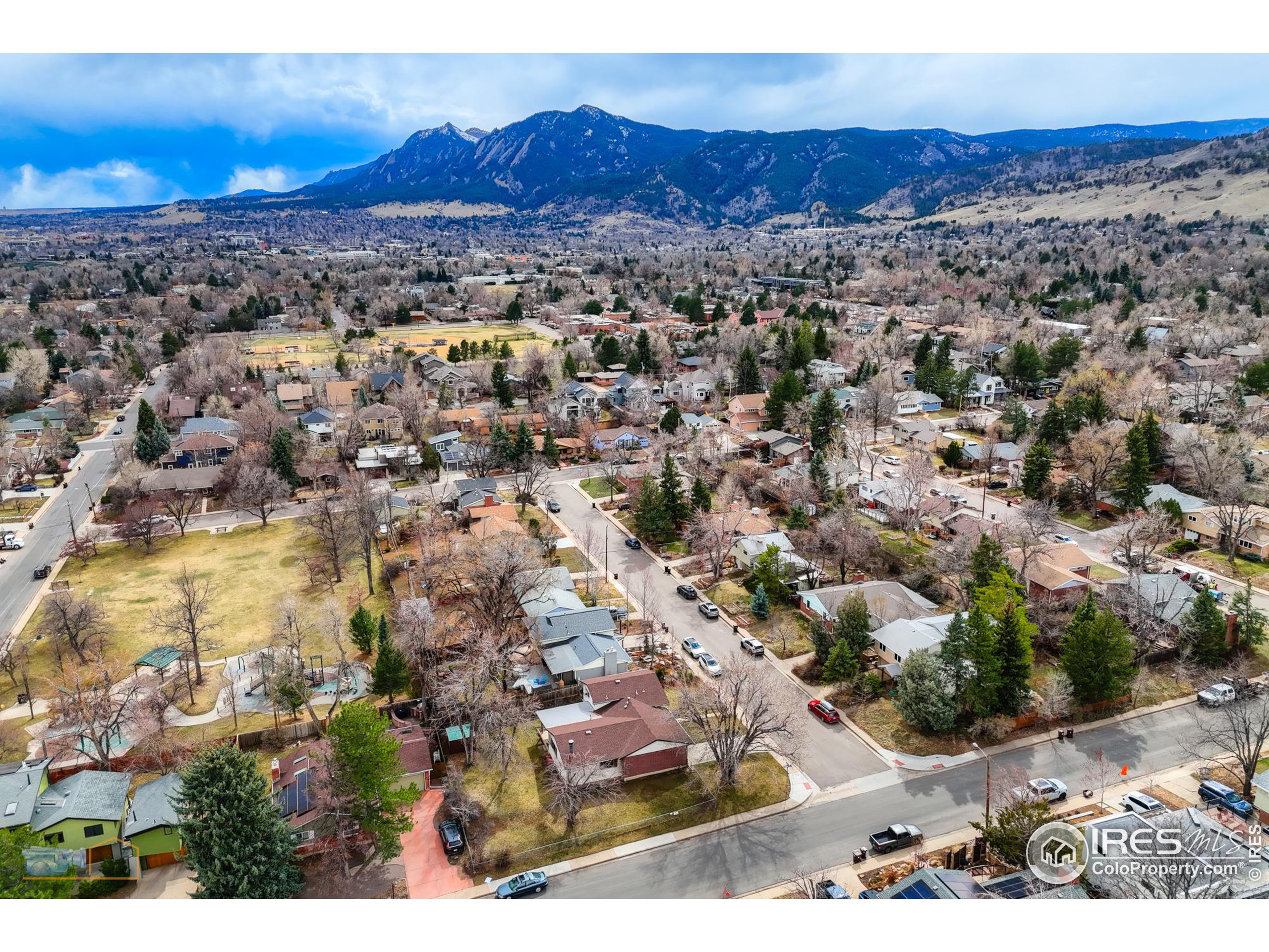 3690 Conifer Ct
