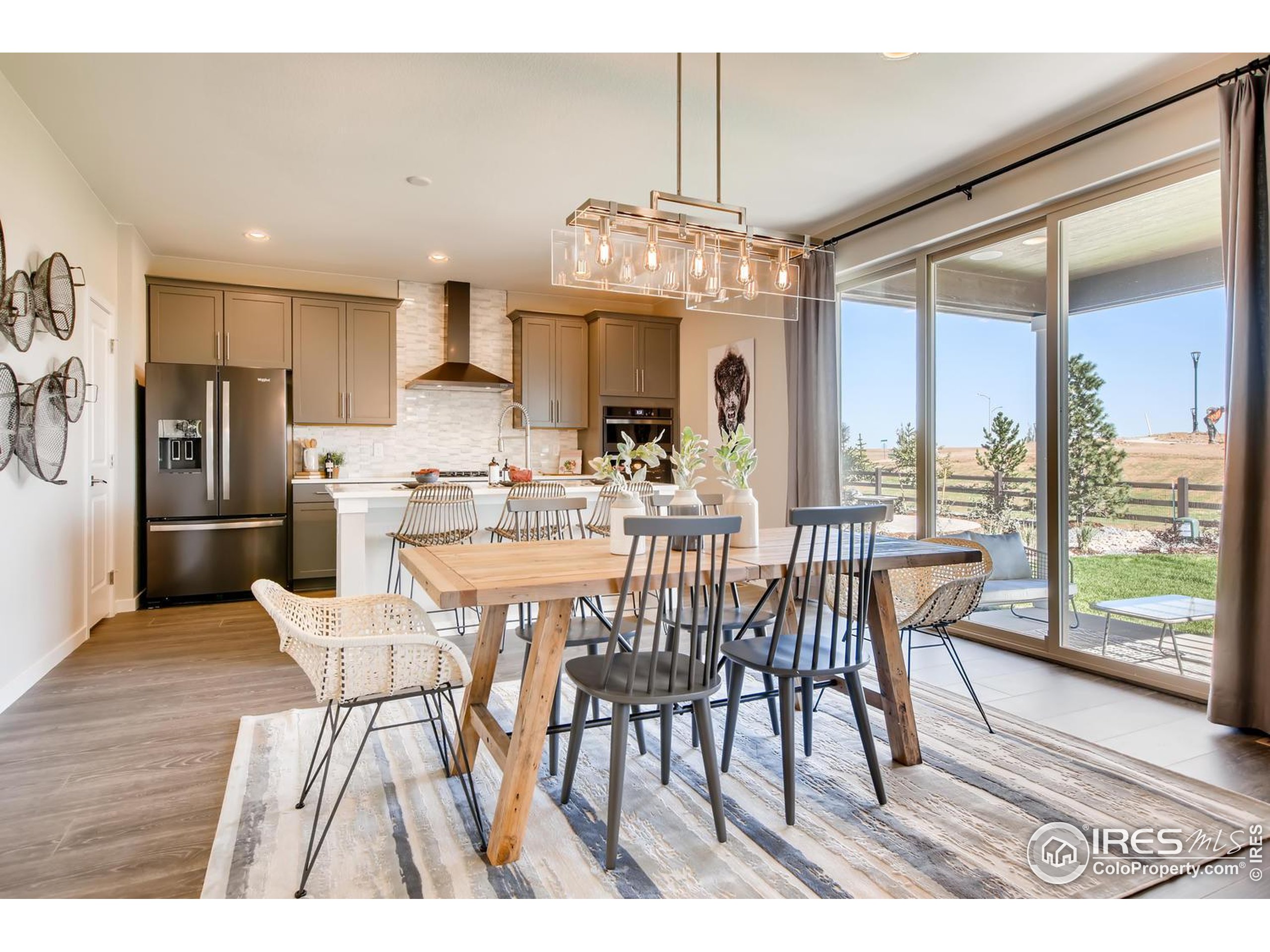 2739 Crystal Springs Ln