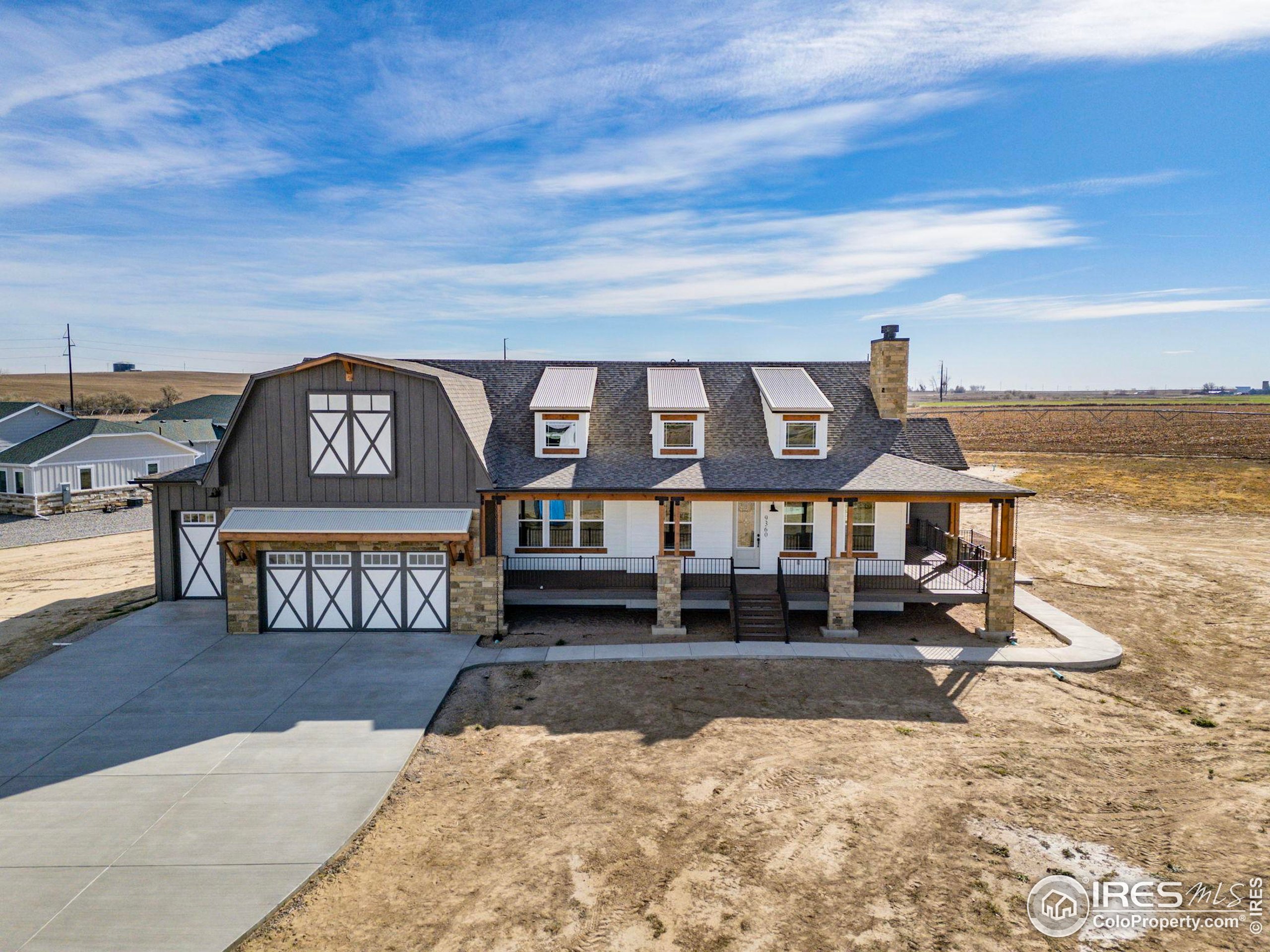 9360 Meadow Farms Dr