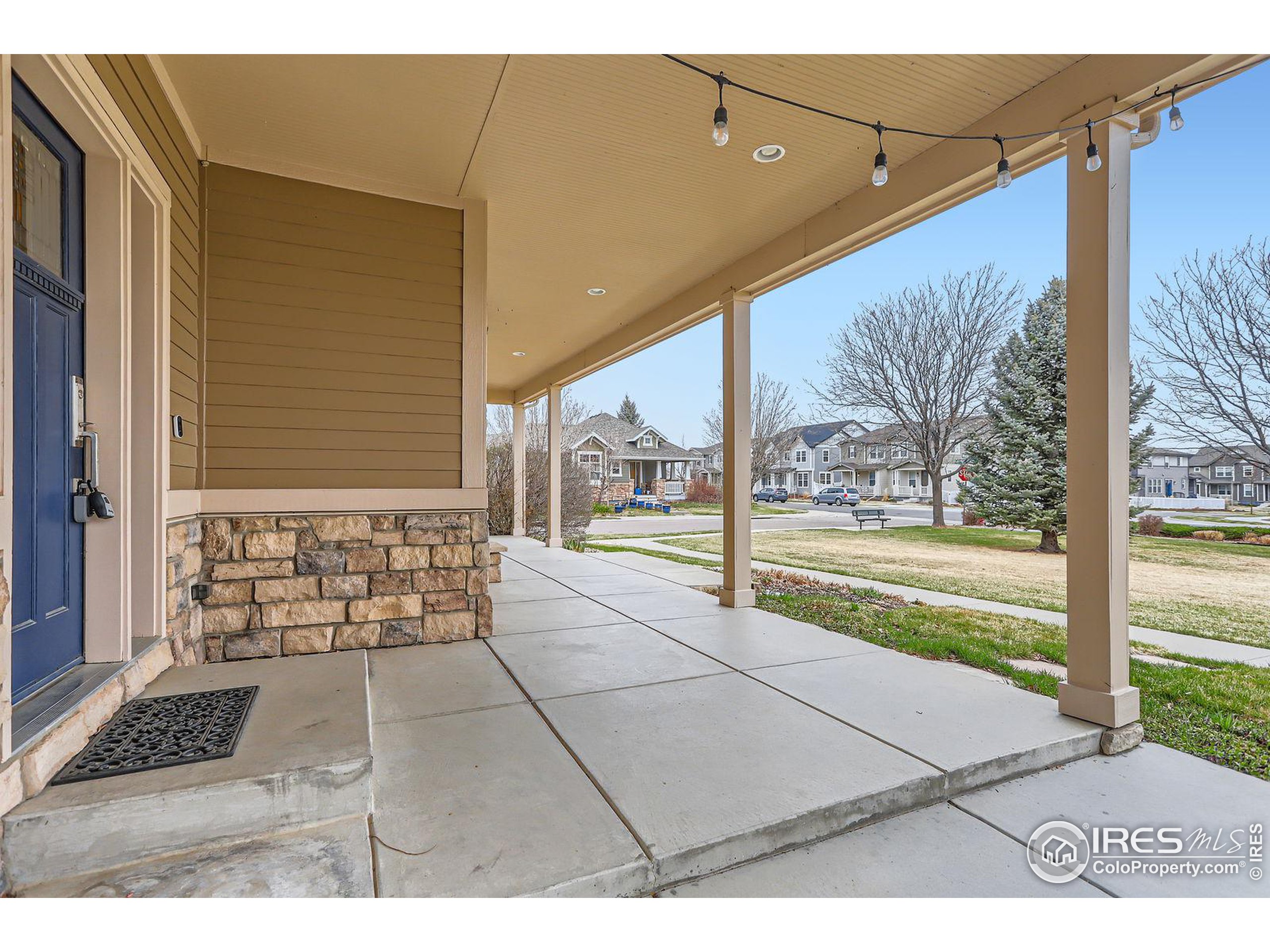 2339 Whistler Dr