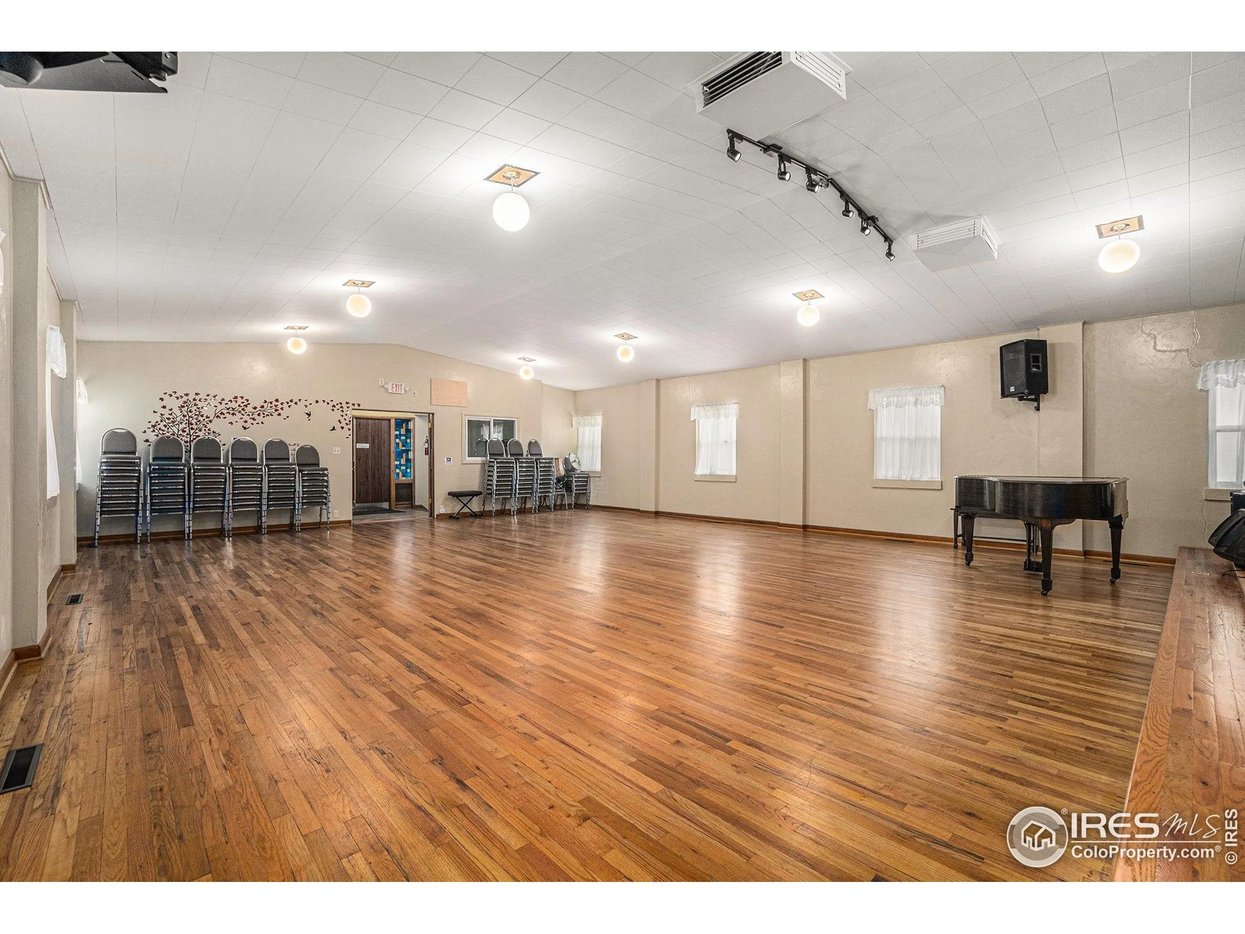 Fort Collins, Colorado 80521, United States, ,Residential,Active,142695