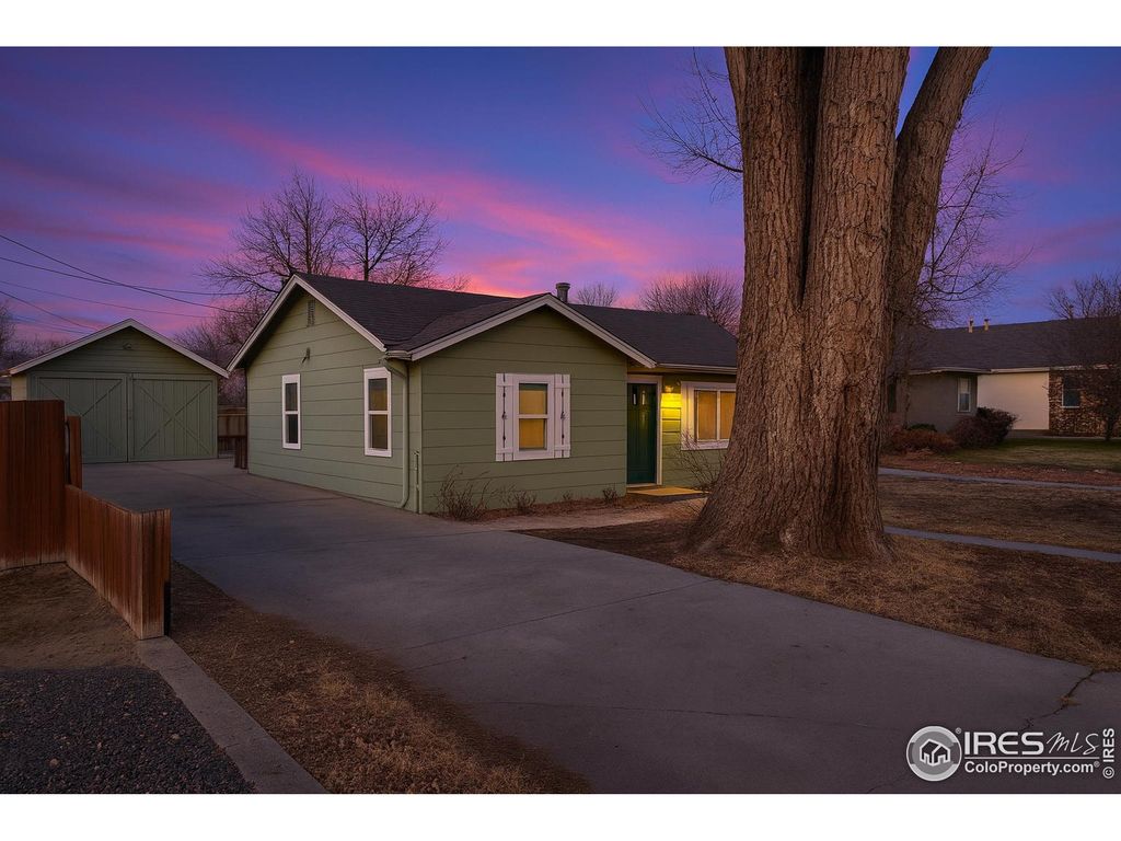 Photo of 2511 W 9th St, Greeley, CO 80634 (MLS # 1048376)