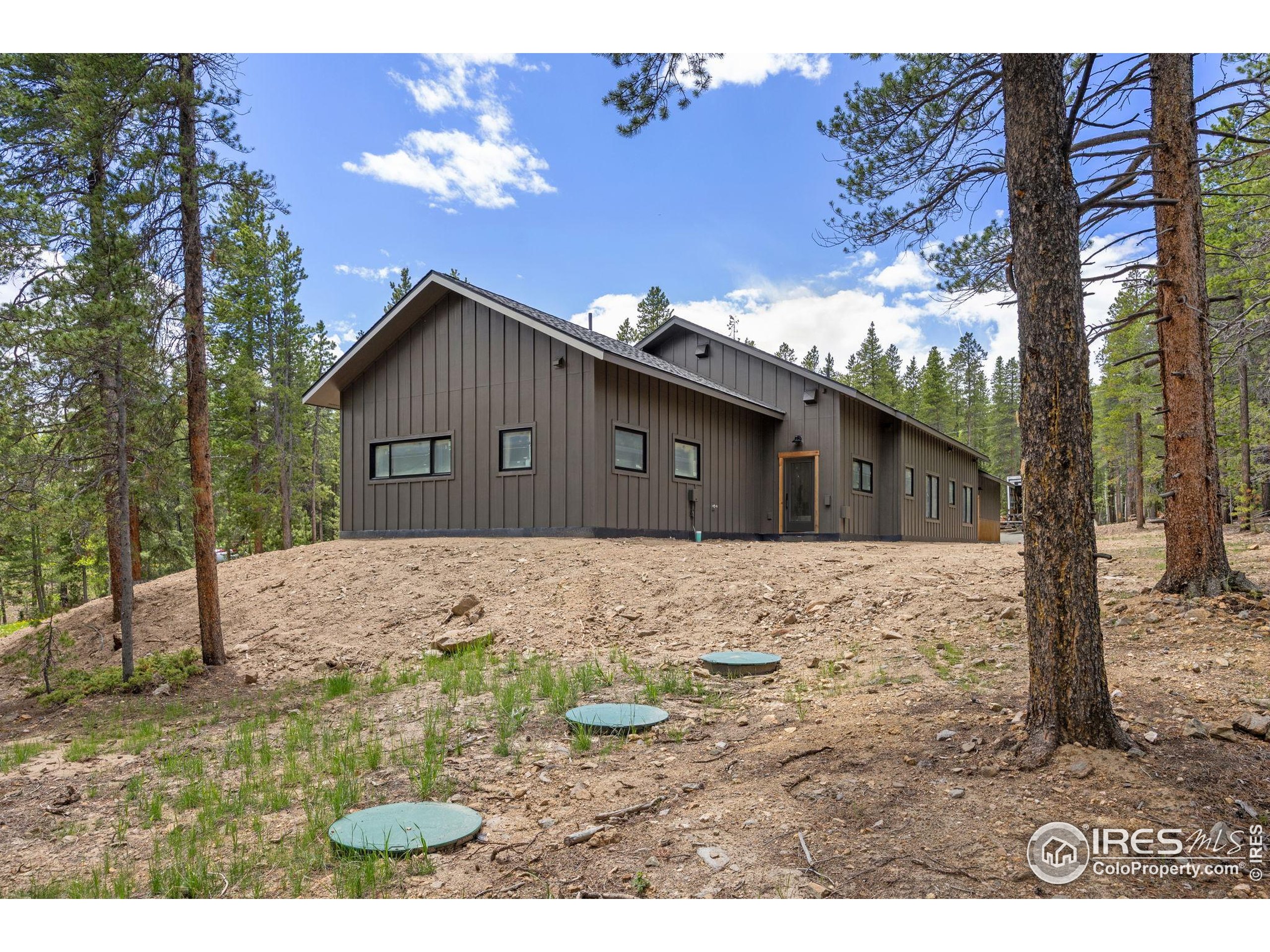 200 Severance Lodge Rd
