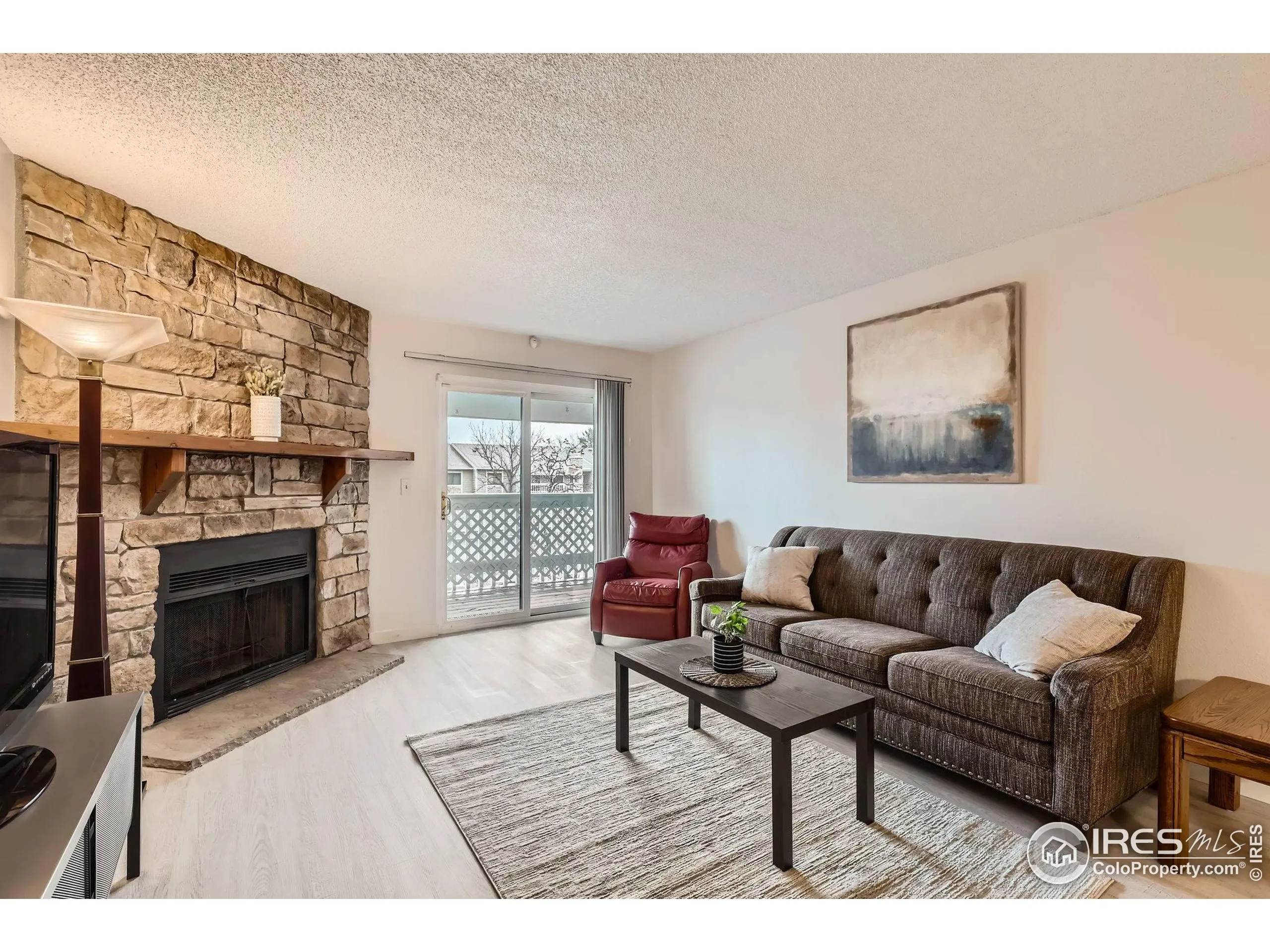 Denver, Colorado 80247, United States, 1 Bedroom Bedrooms, ,1 BathroomBathrooms,Residential,Pending,103238