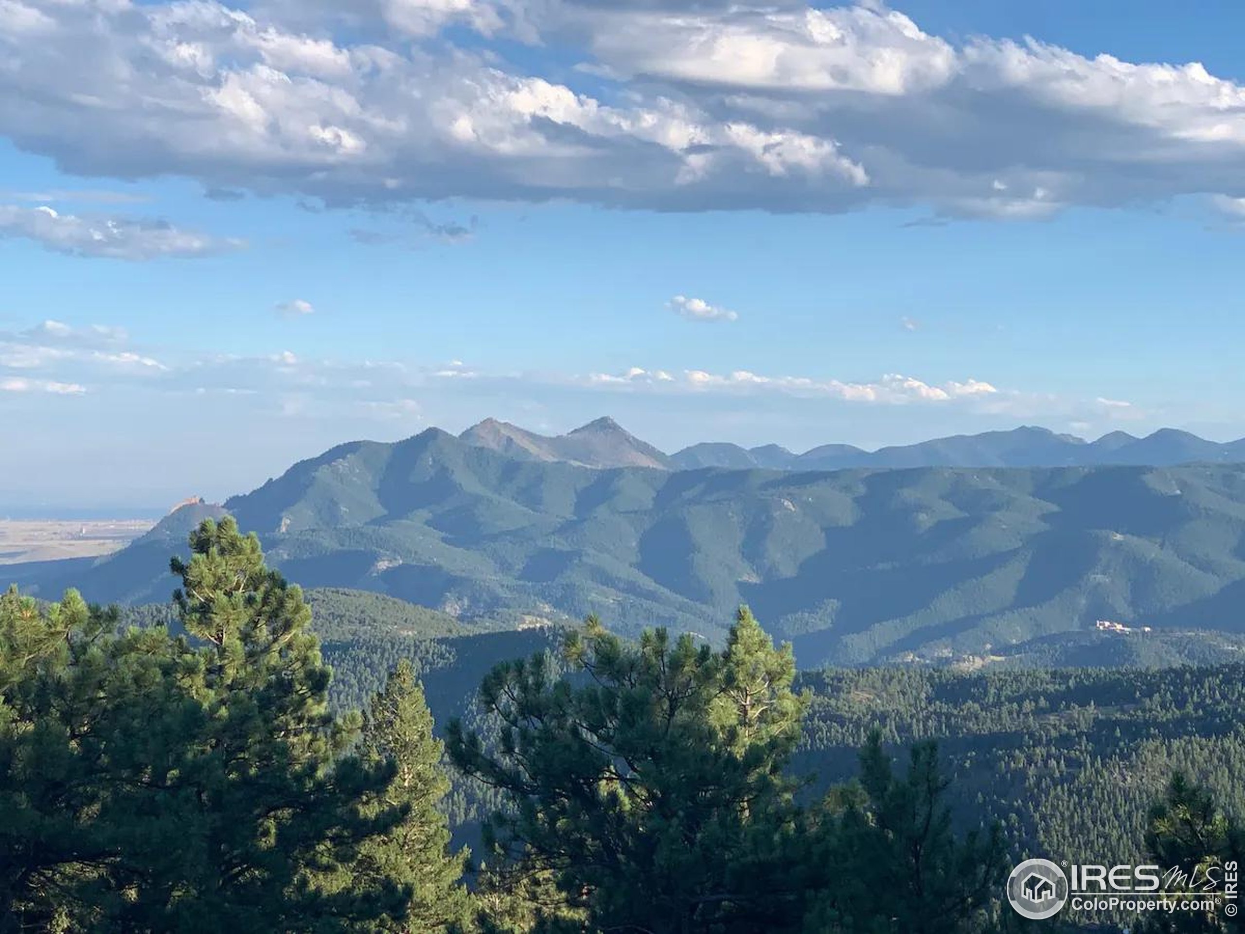 311 Sky Trail Rd