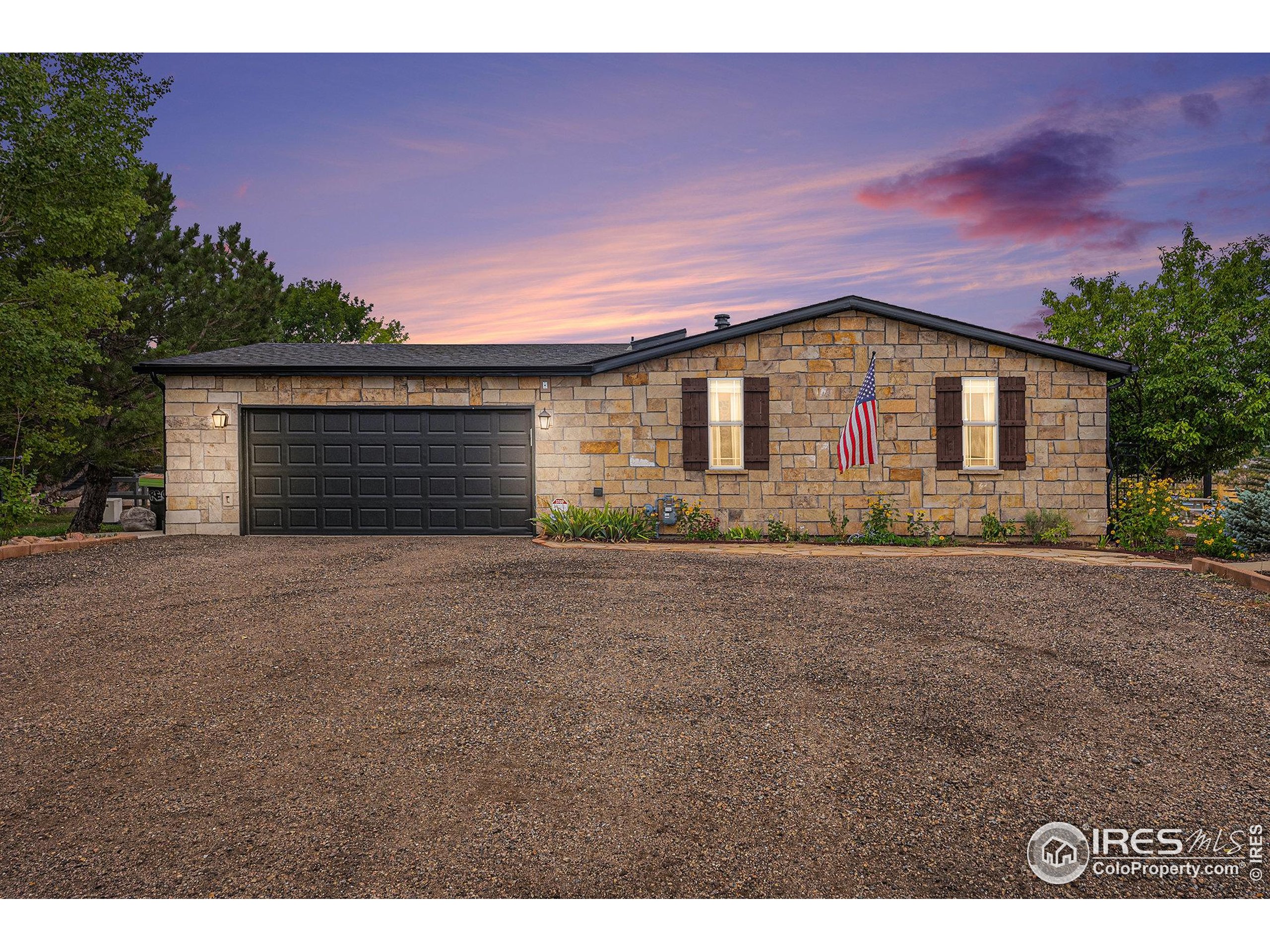 818 County Road 10 1/2