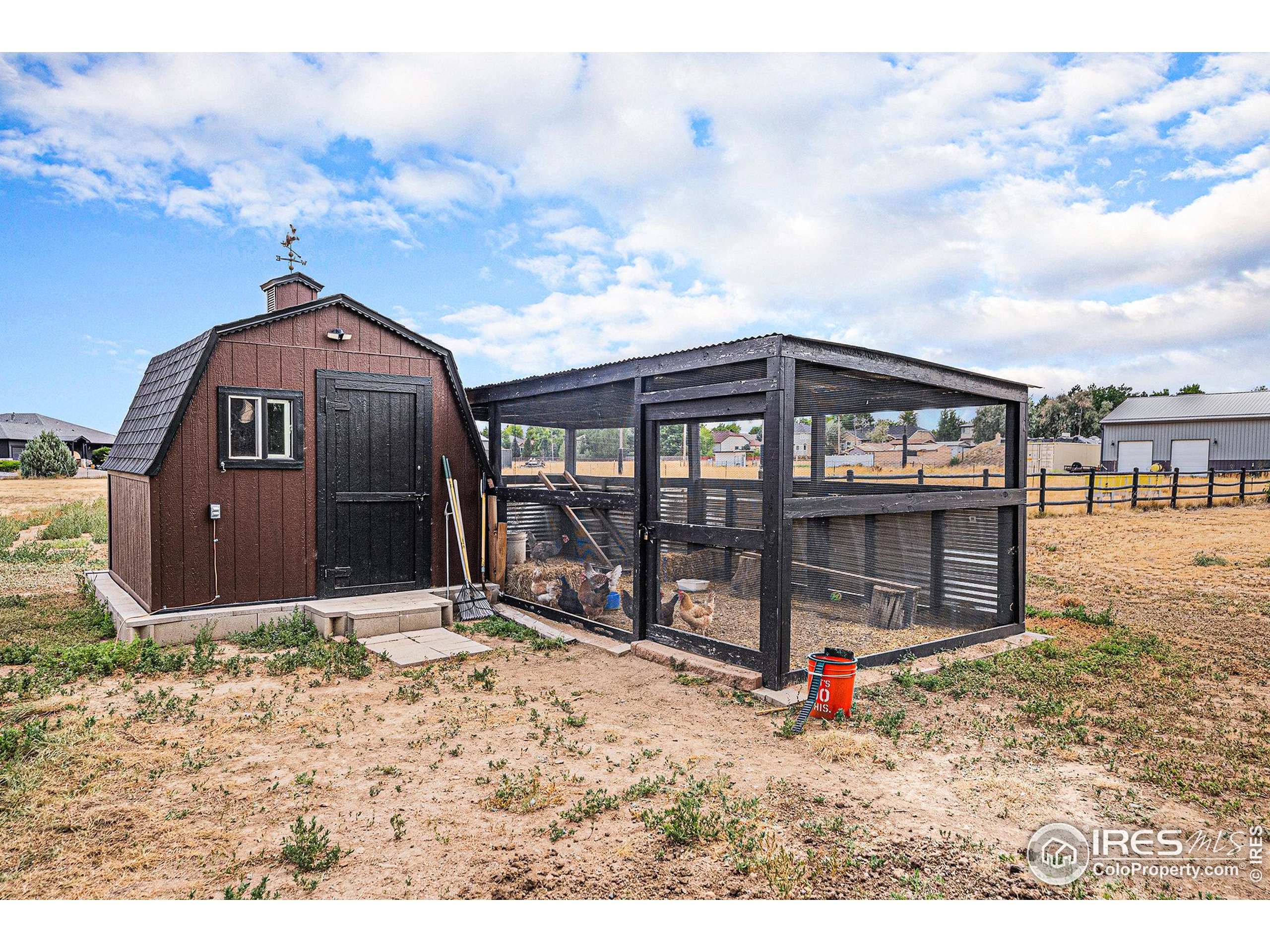 818 County Road 10 1/2
