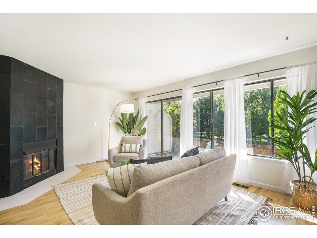 Photo of 4627 Burgundy Ln, Boulder, CO 80301 (MLS # 1044376)