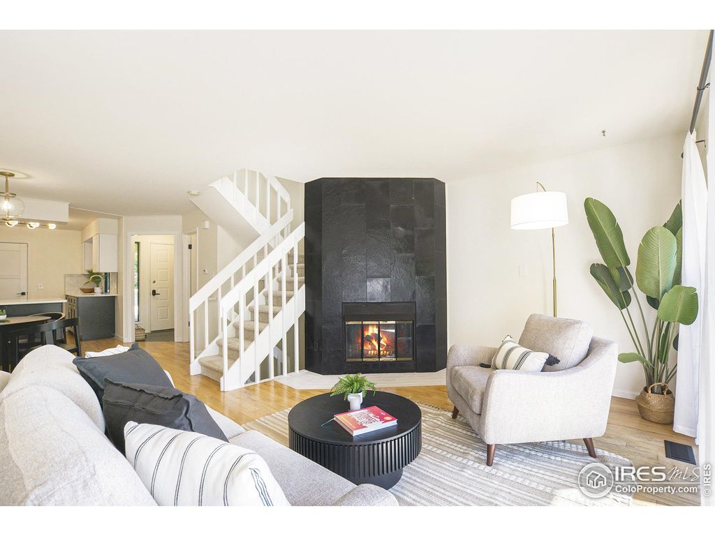 Photo of 4627 Burgundy Ln, Boulder, CO 80301 (MLS # 1044376)