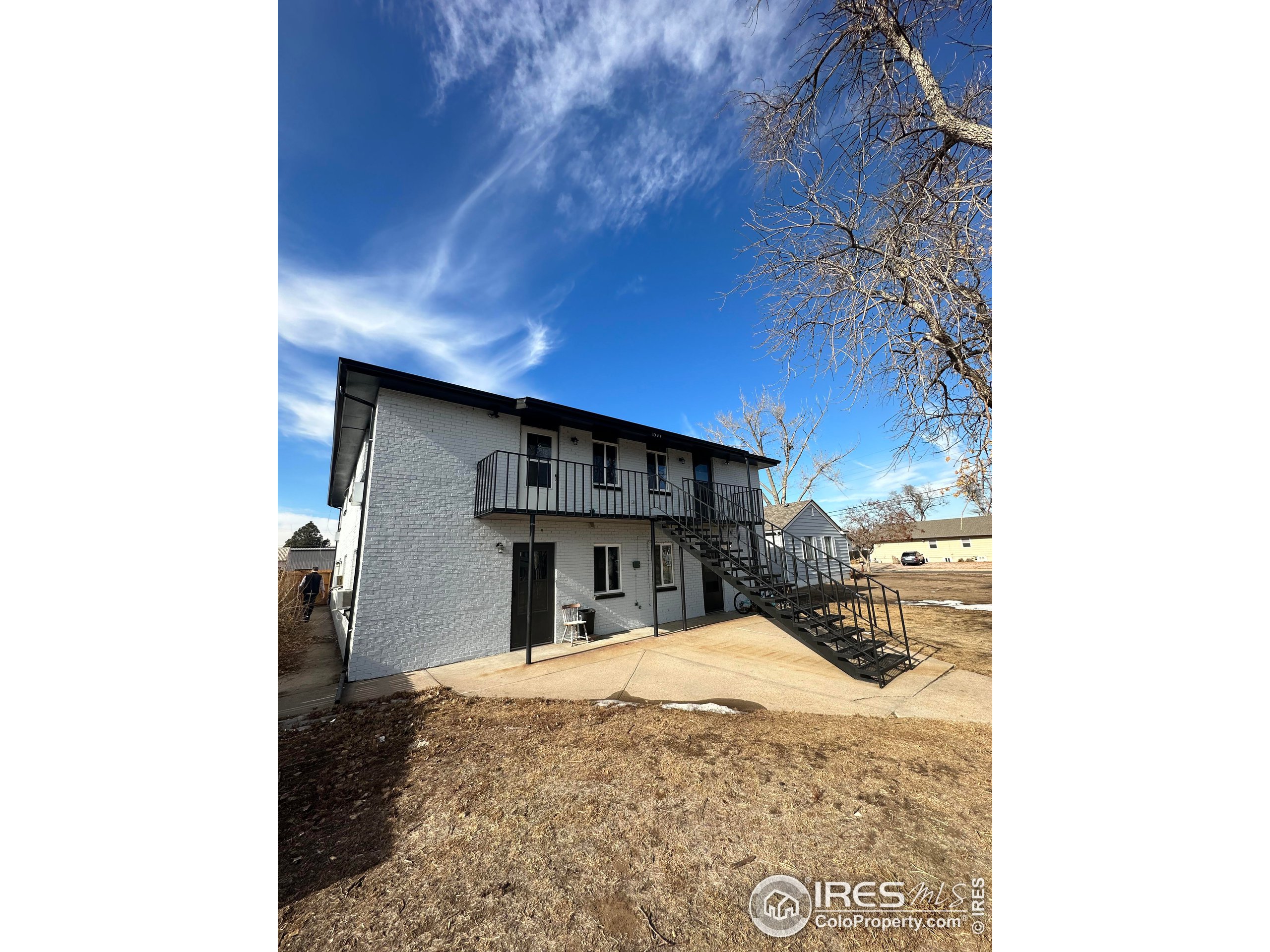 1509 3rd Ave