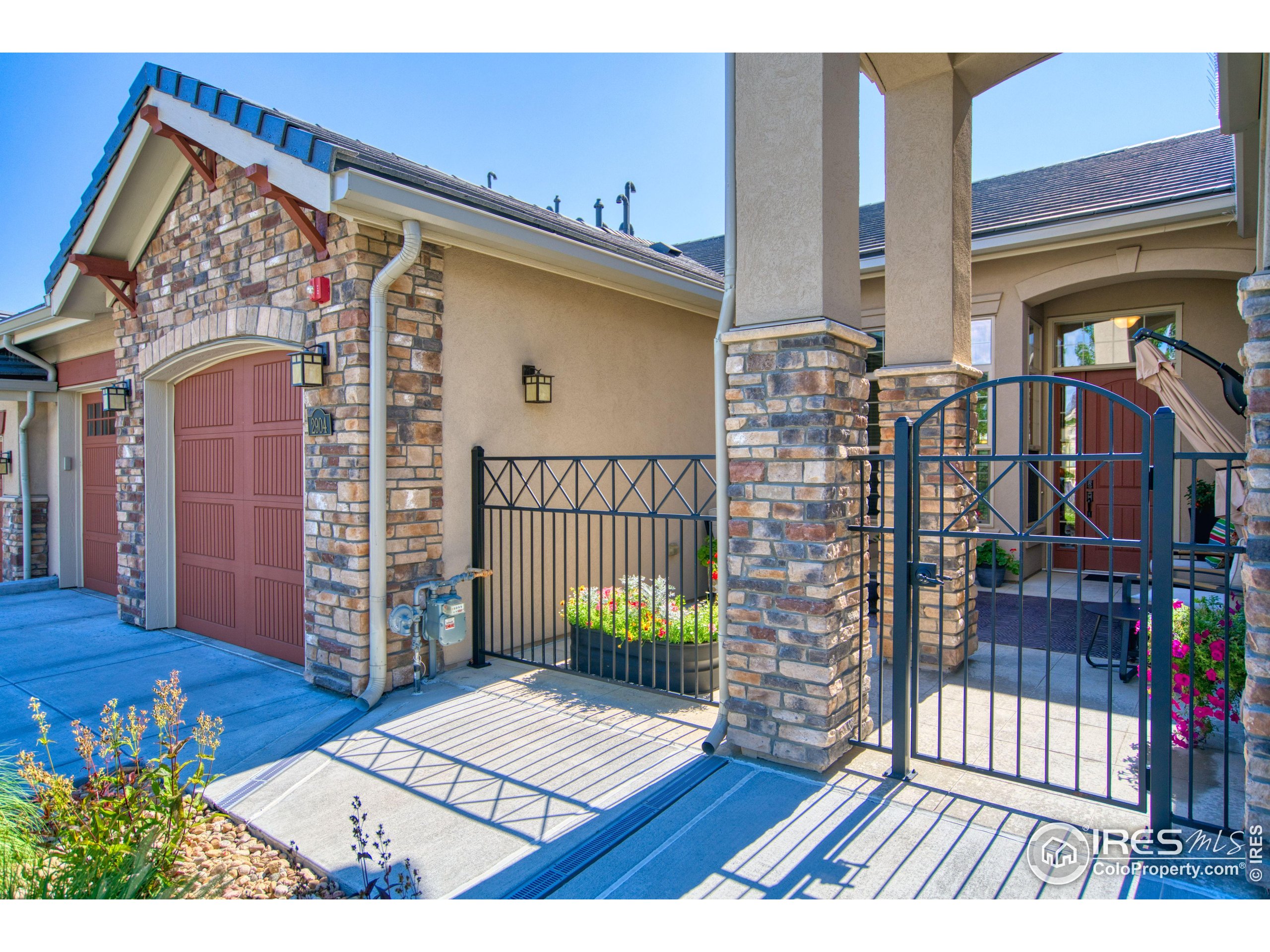 2904 Casalon Cir