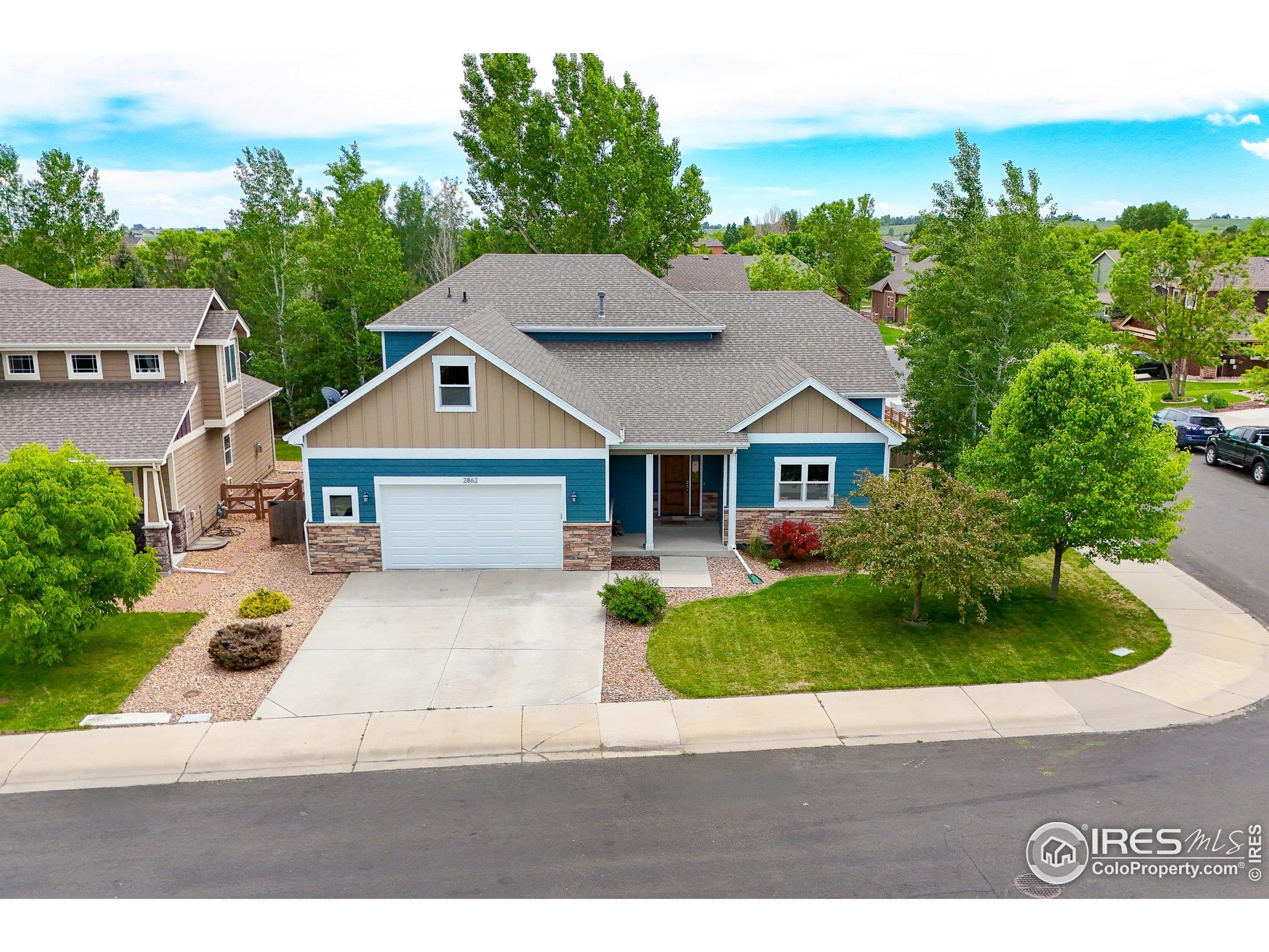 2862 Ariel Dr