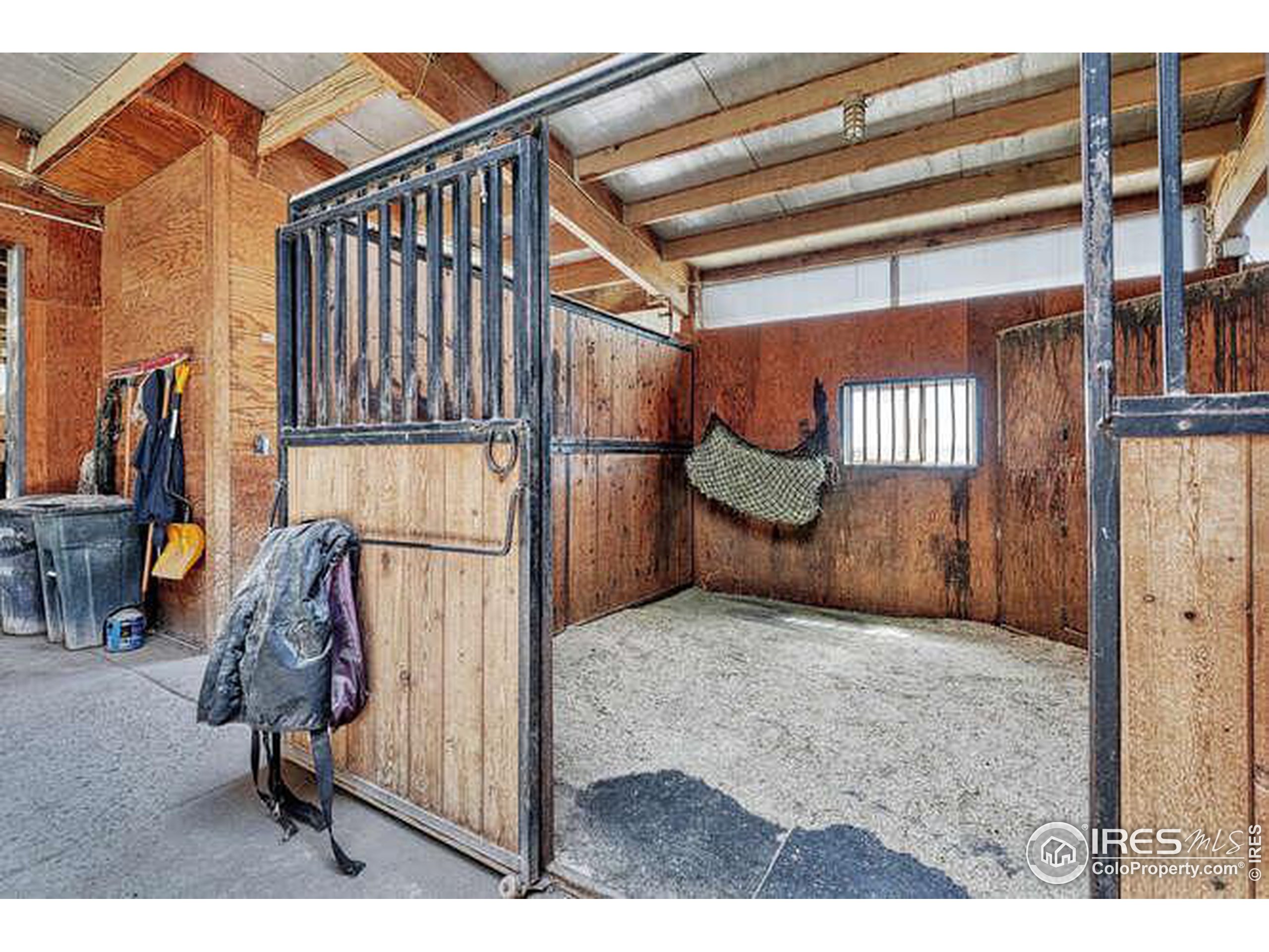 5525 E State Highway 86