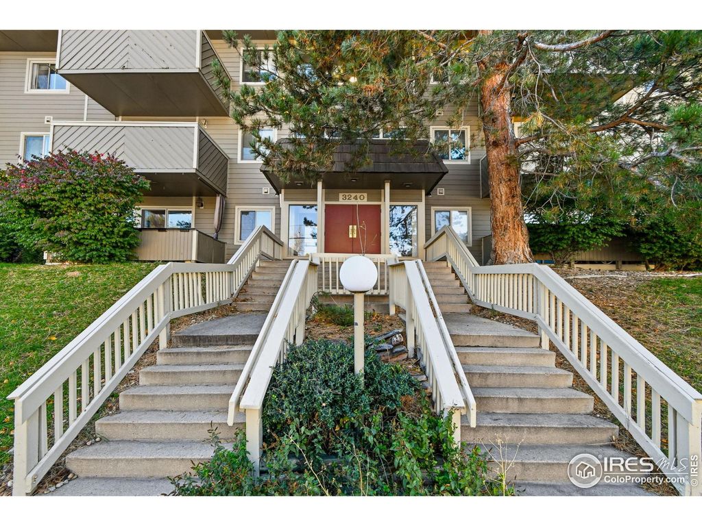 Photo of 3240 Iris Ave 205, Boulder, CO 80301 (MLS # 1046290)