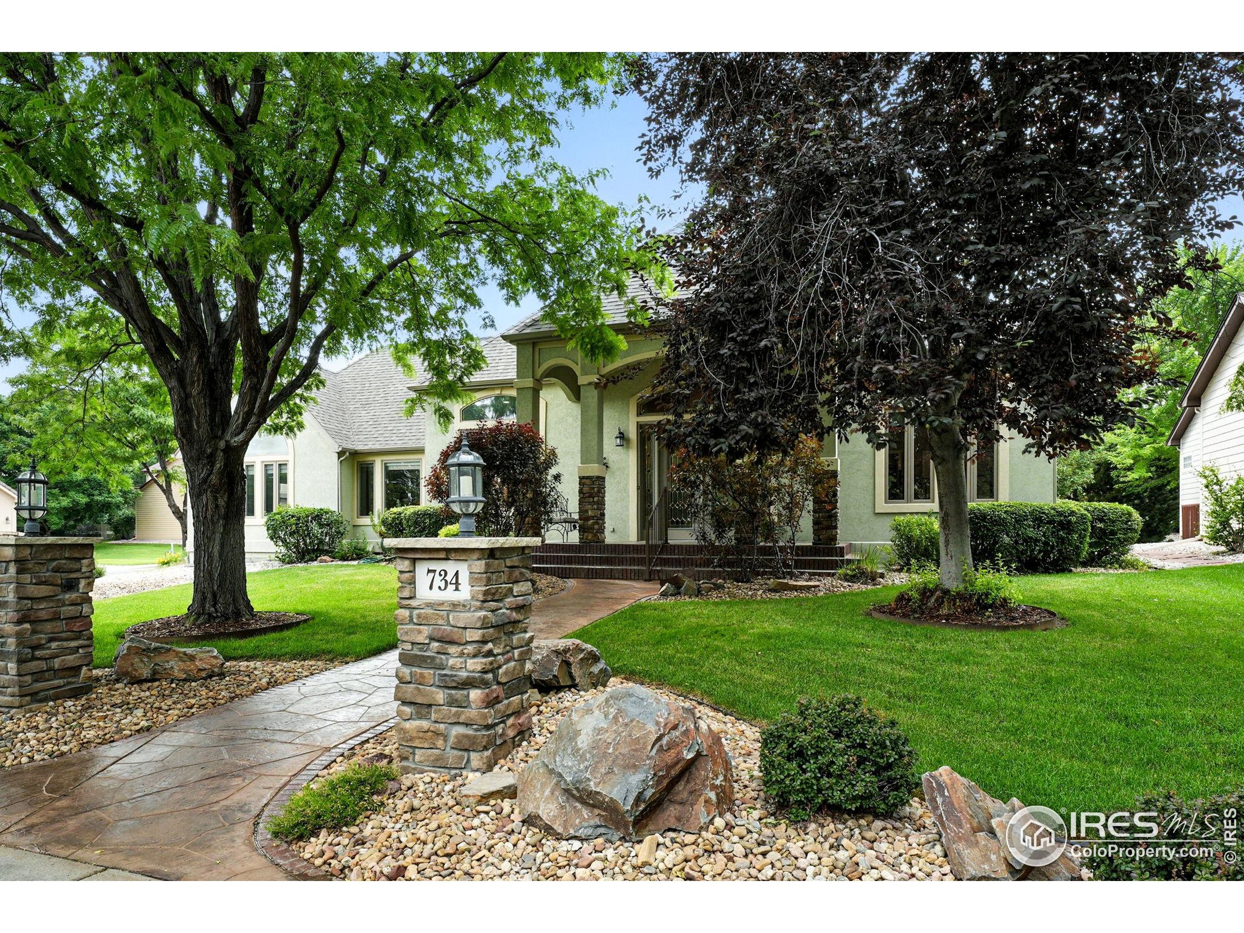 734 Rossum Dr