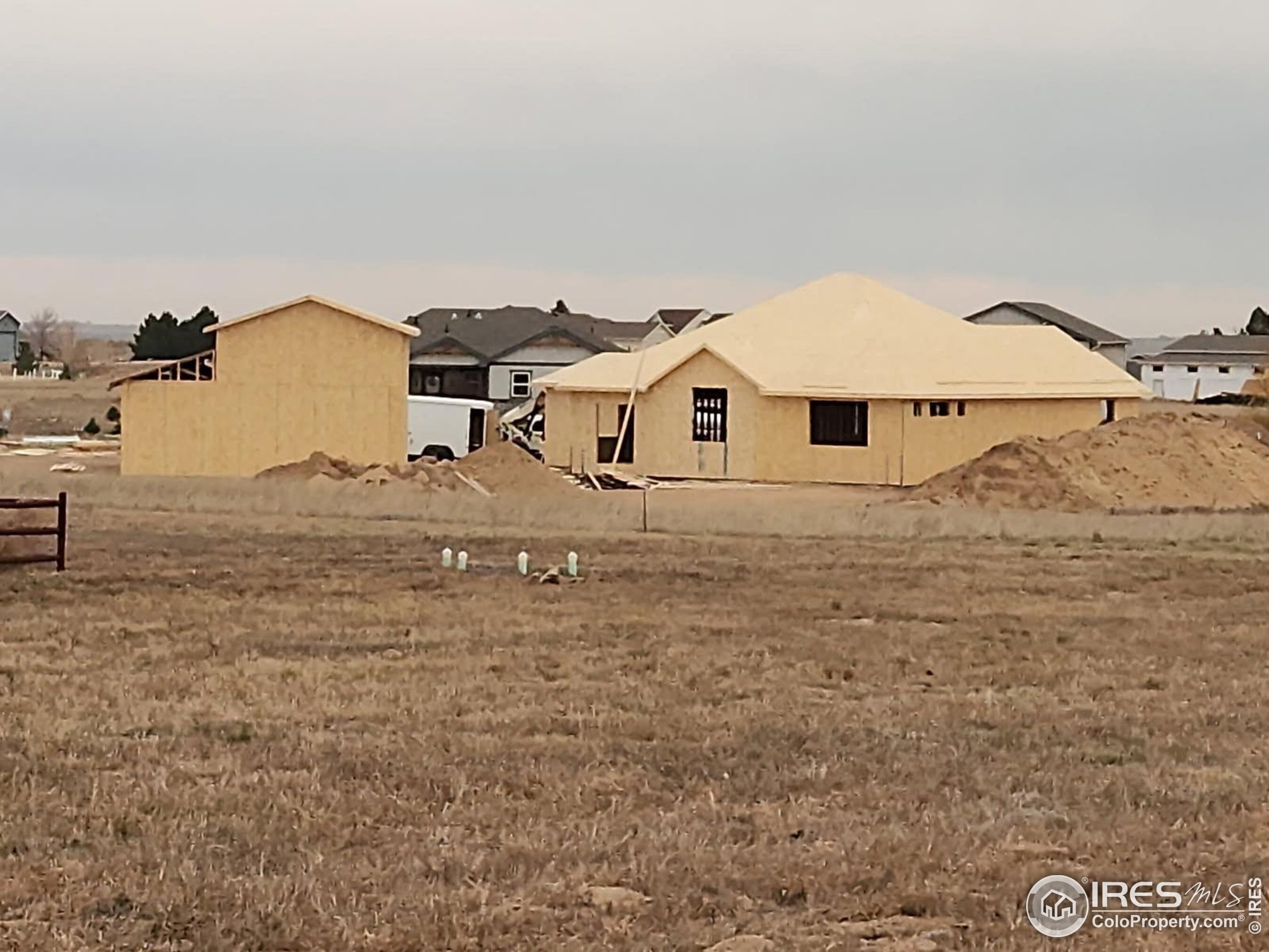 16505 Fairbanks Ct N