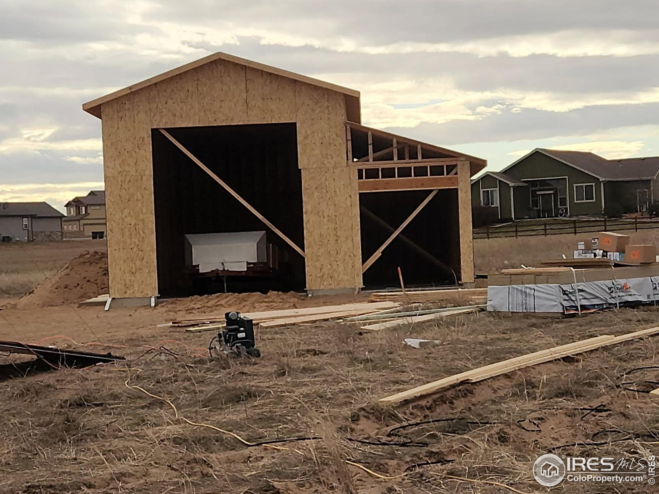 16505 Fairbanks Ct N