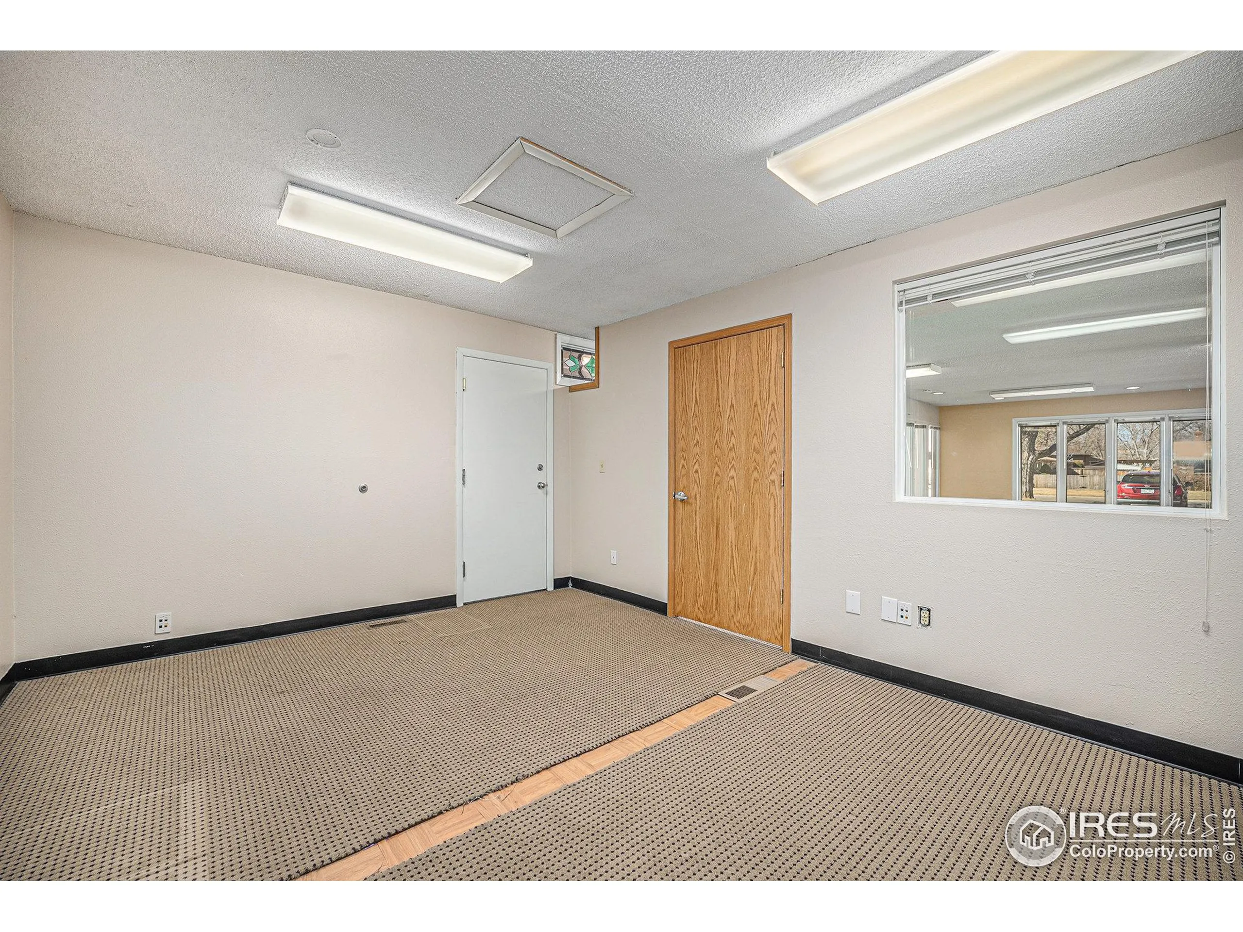 Loveland, Colorado 80538, United States, ,Commercial,Pending,85698