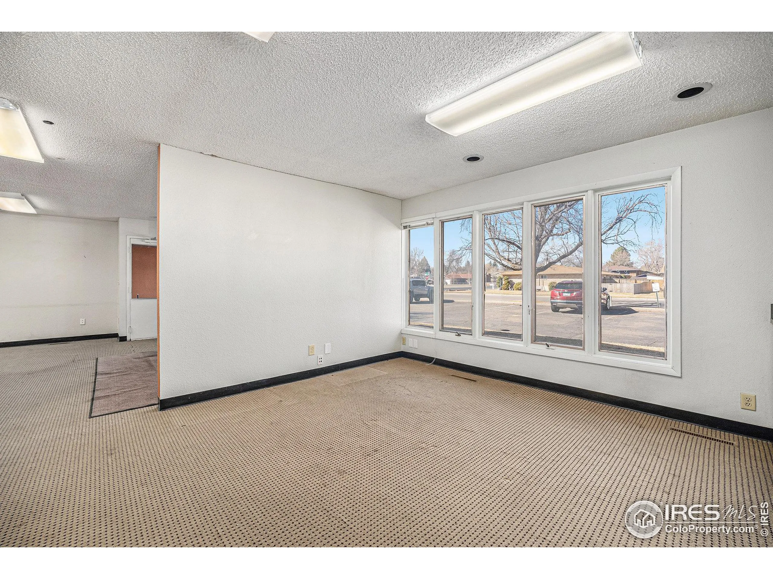 Loveland, Colorado 80538, United States, ,Commercial,Pending,85698