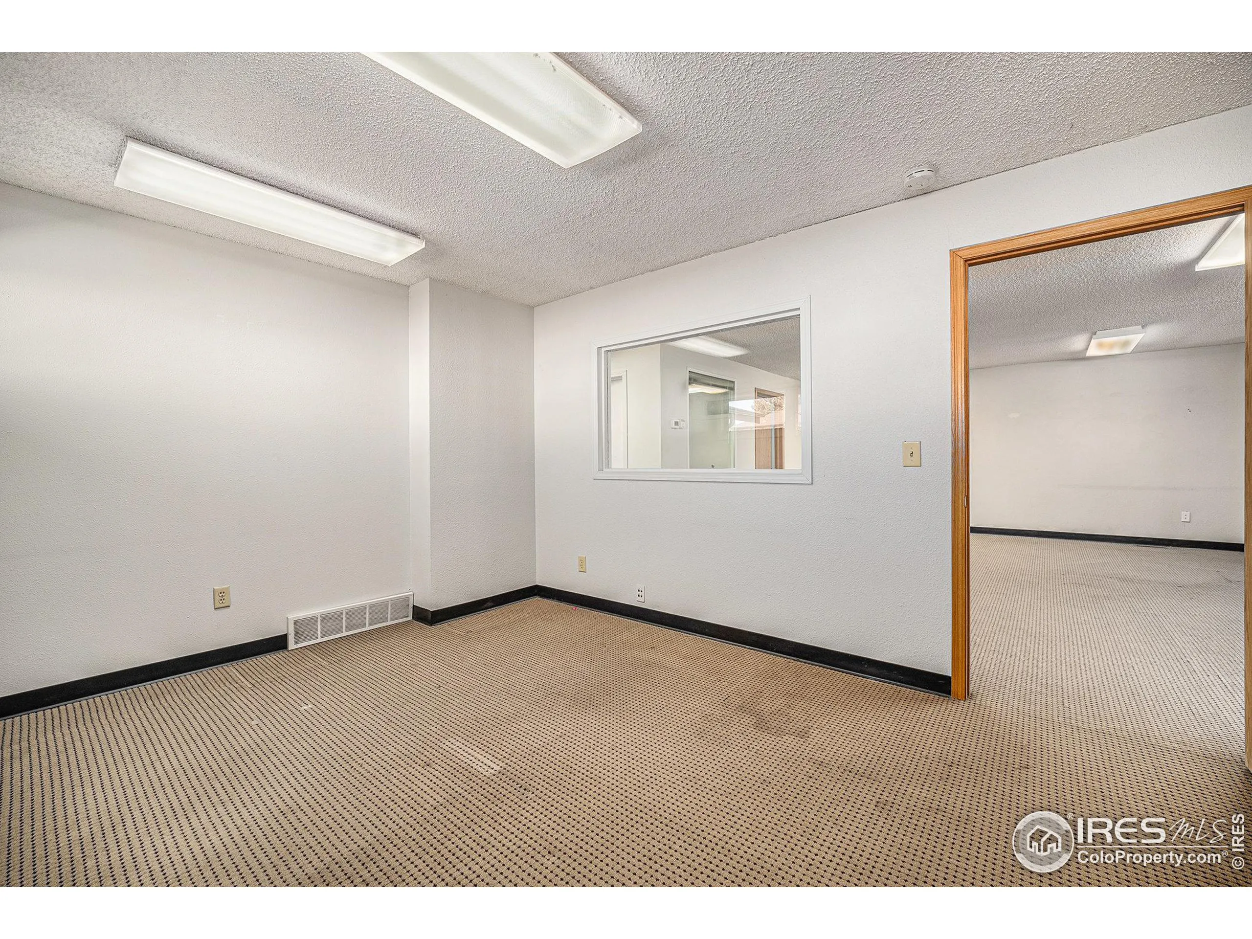 Loveland, Colorado 80538, United States, ,Commercial,Pending,85698