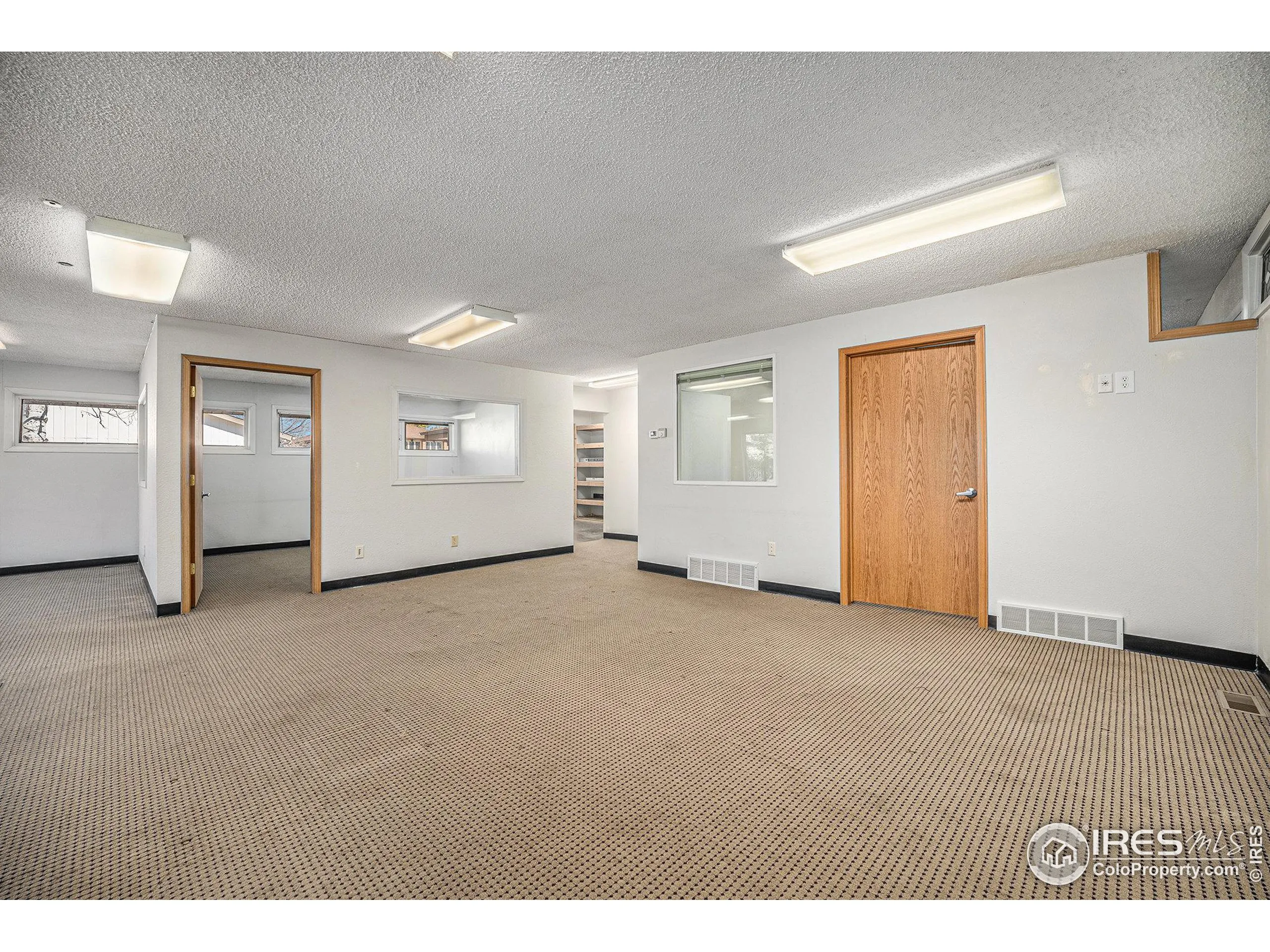 Loveland, Colorado 80538, United States, ,Commercial,Pending,85698