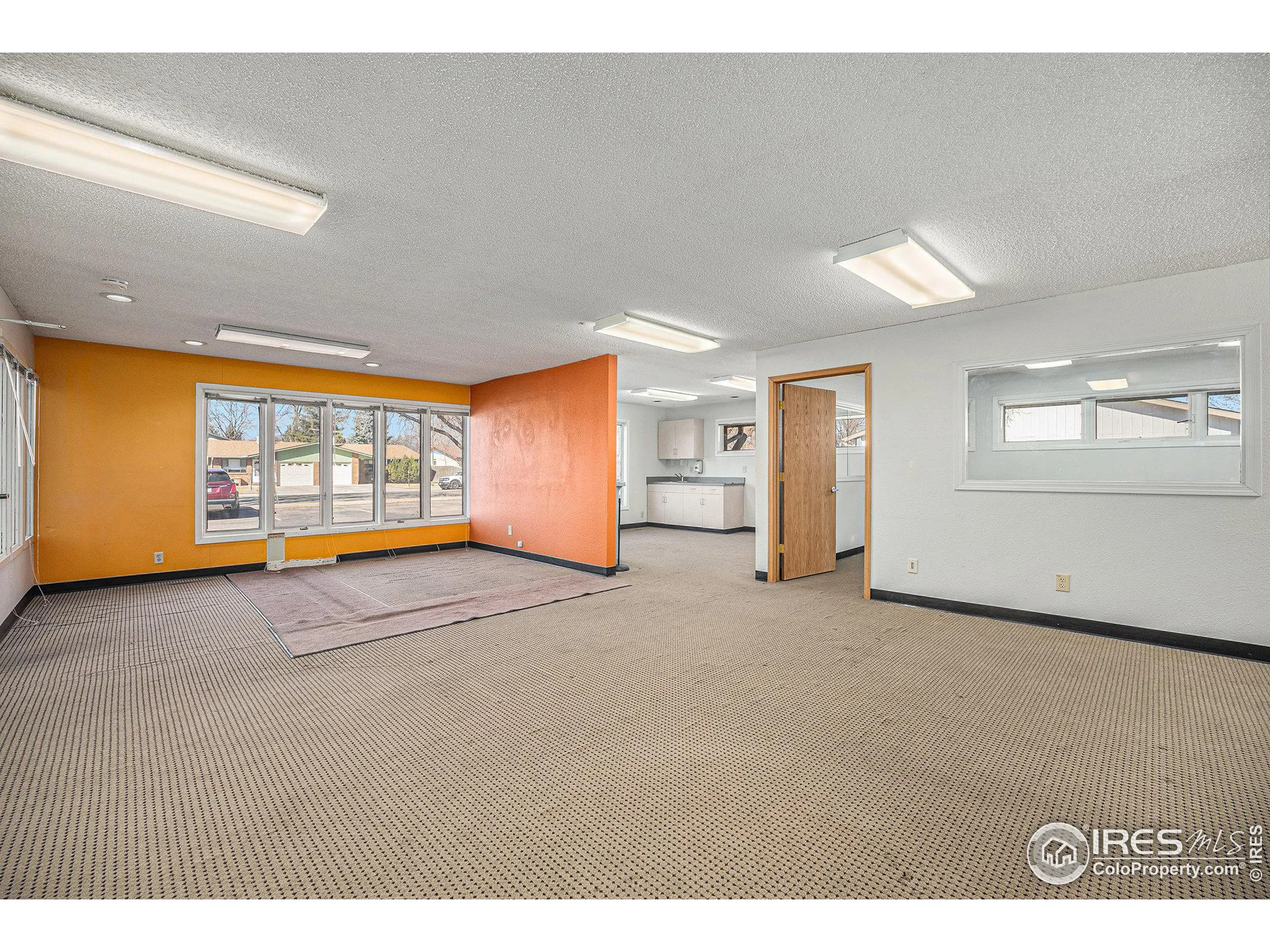 Loveland, Colorado 80538, United States, ,Commercial,Pending,85698