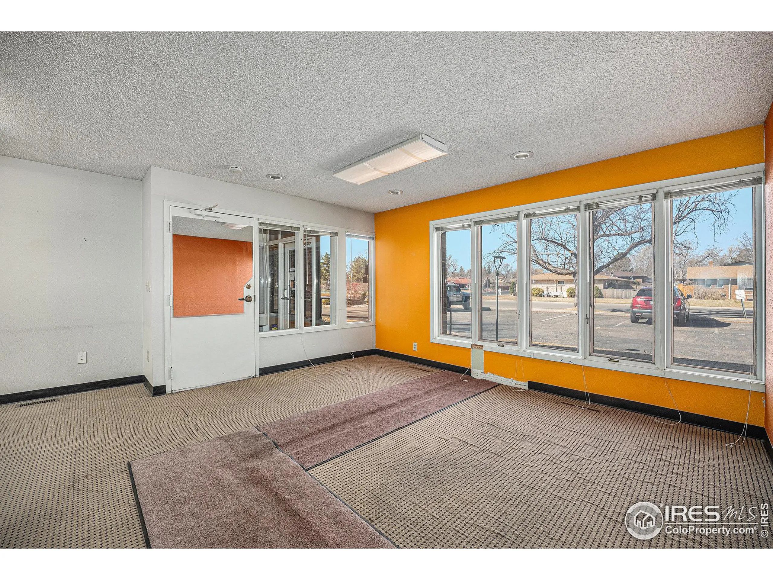 Loveland, Colorado 80538, United States, ,Commercial,Pending,85698