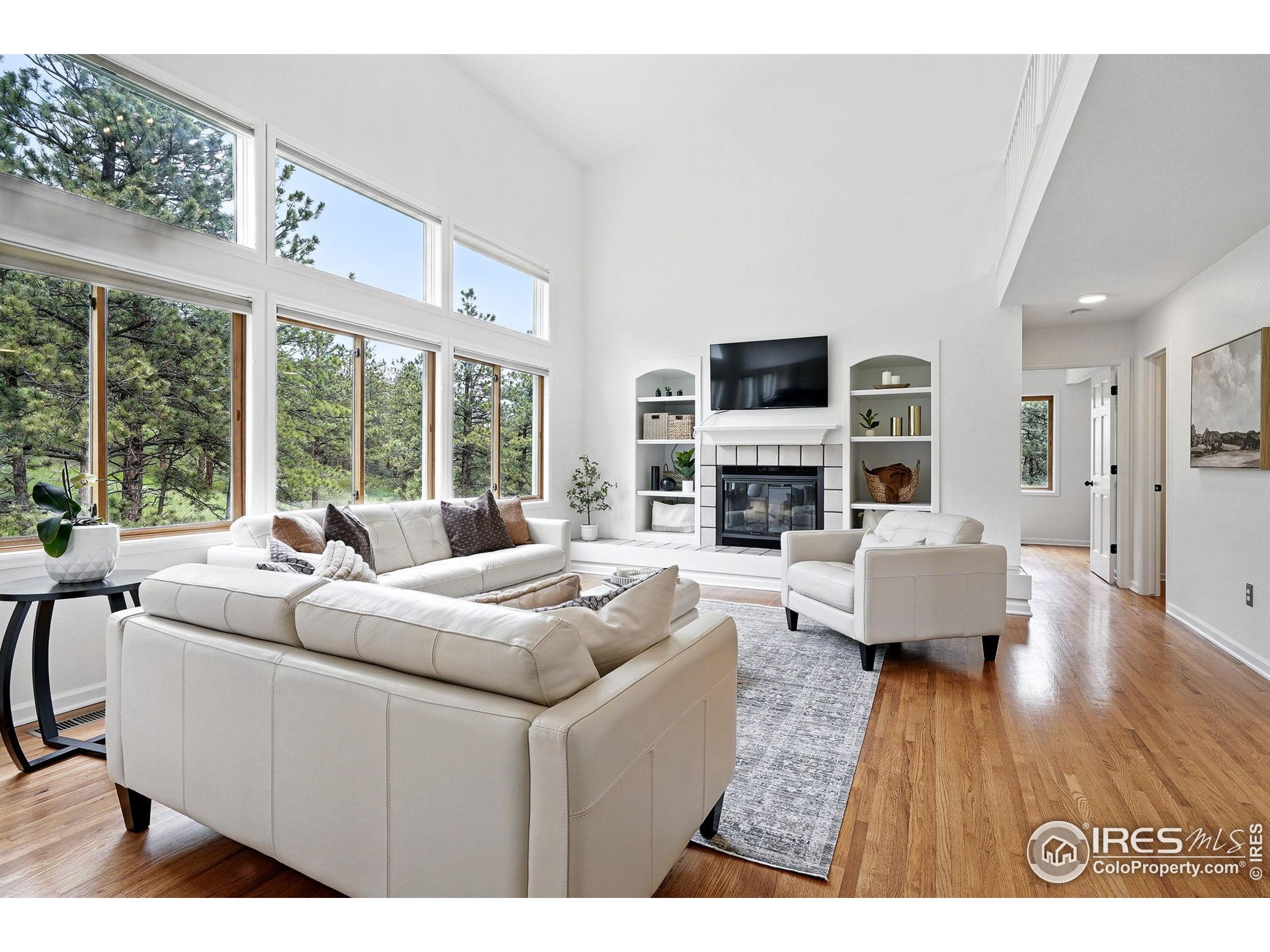 1946 Lefthand Canyon Dr