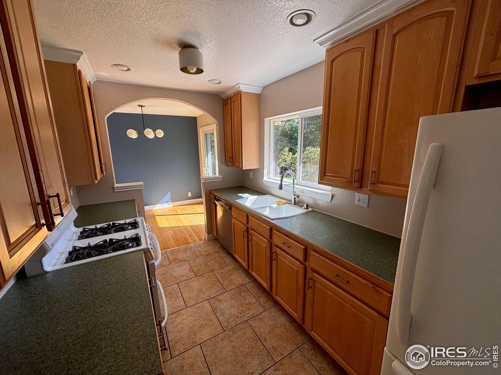 Photo of 2250 Floral Dr, Boulder, CO 80304 (MLS # 1046441)