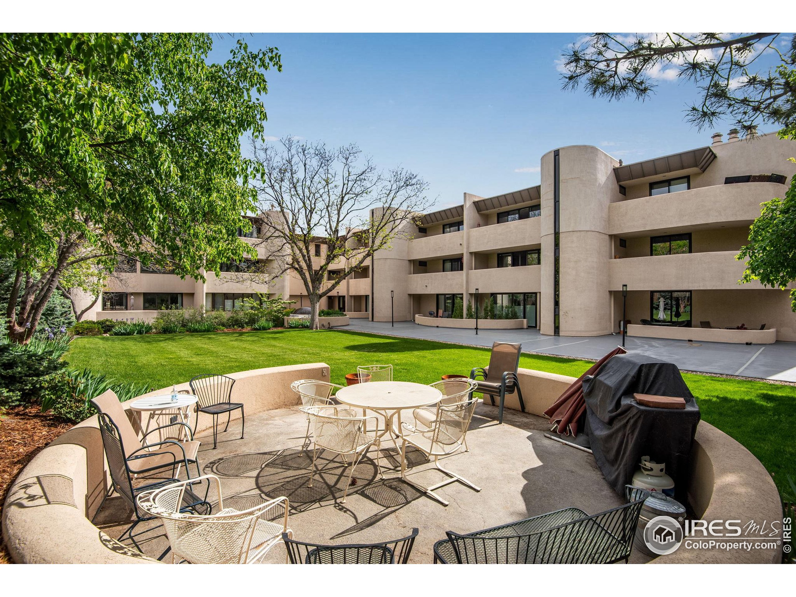 1140 Portland Pl 303