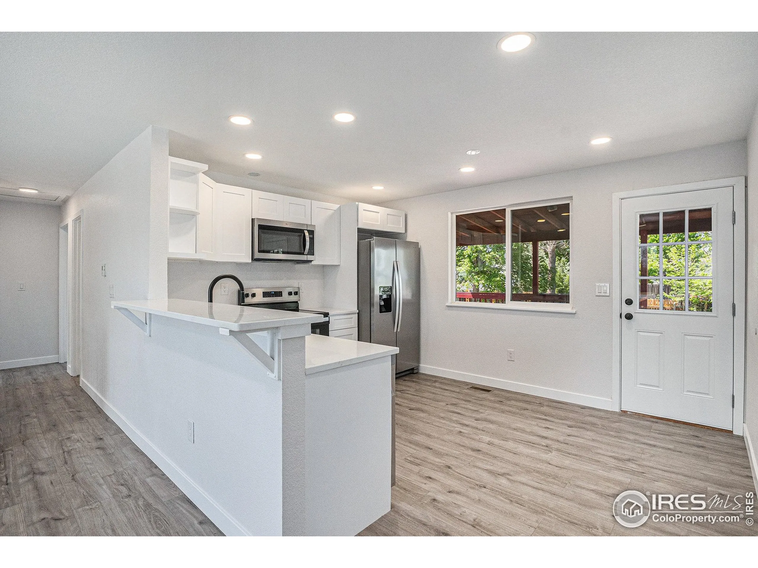 Aurora, Colorado 80013, United States, 4 Bedrooms Bedrooms, ,3 BathroomsBathrooms,Residential,Active,136275