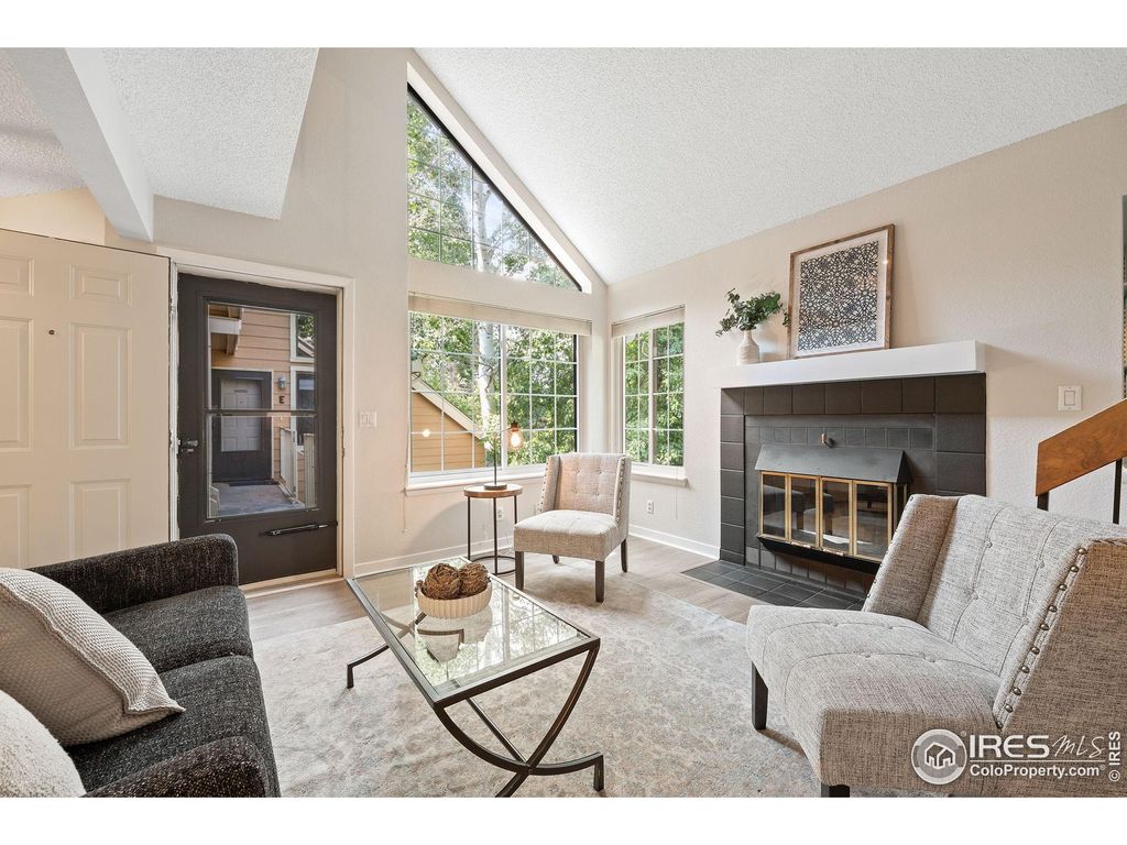Photo of 5920 Gunbarrel Ave B, Boulder, CO 80301 (MLS # 1048187)