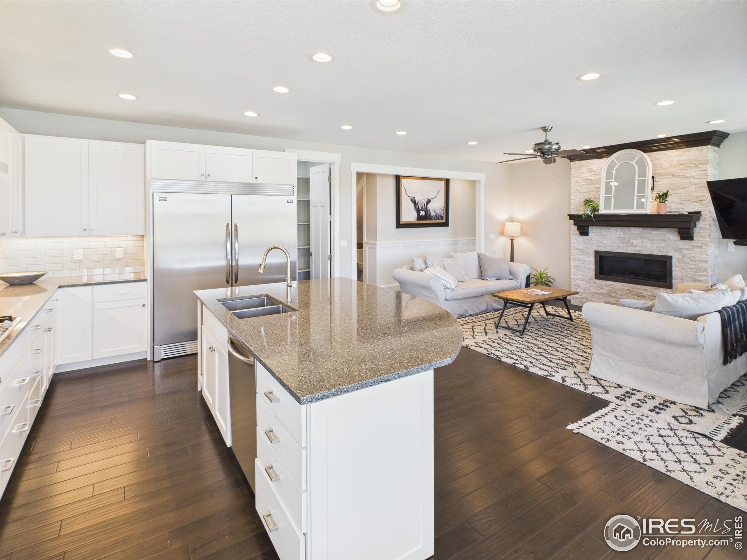 1048 Riverplace Dr