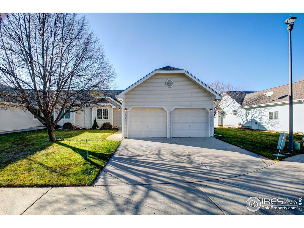 Photo of 627 Moose Ct, Loveland, CO 80537 (MLS # 1047811)
