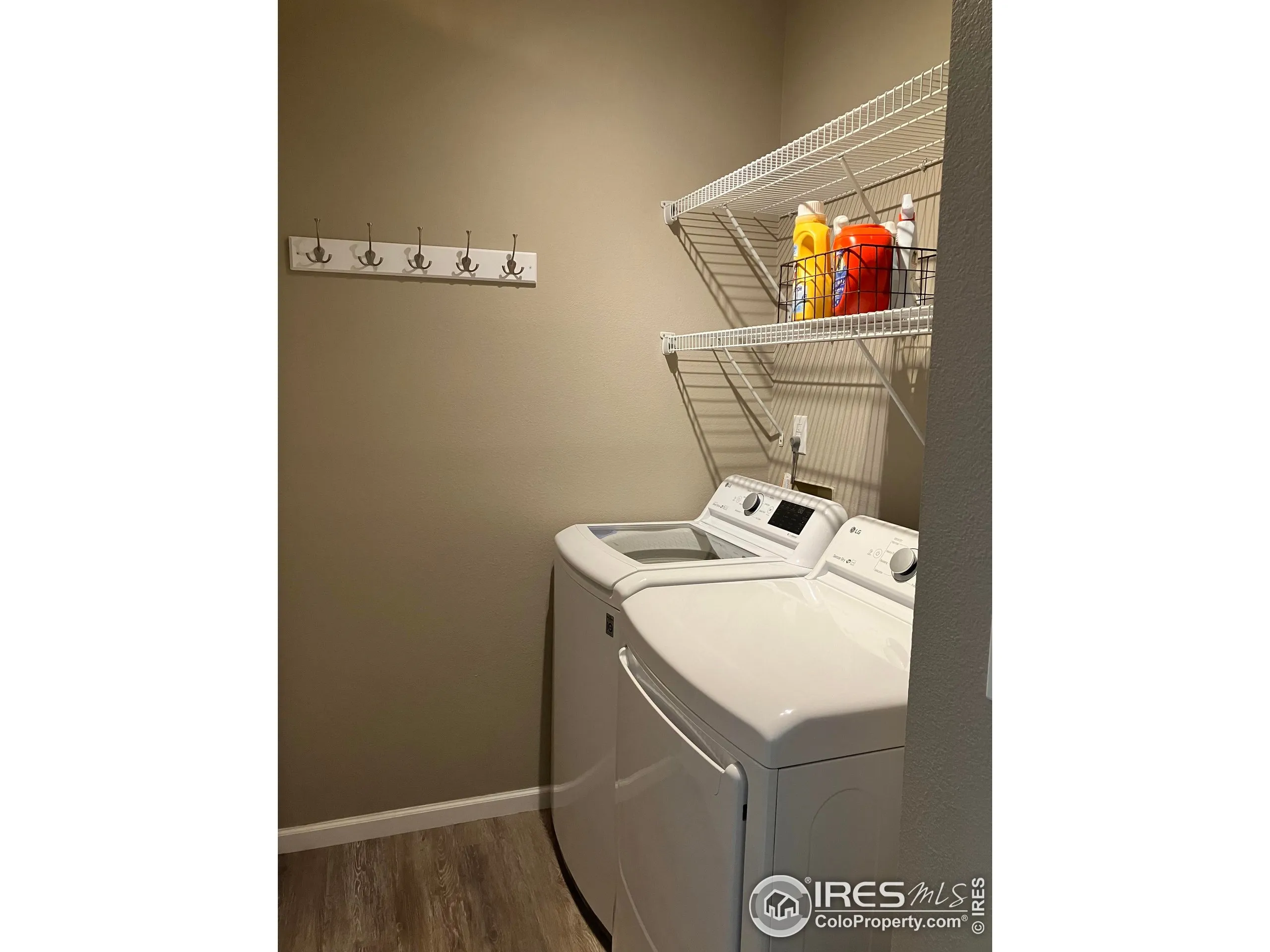 Fort Collins, Colorado 80526, United States, 3 Bedrooms Bedrooms, ,1 BathroomBathrooms,Residential,Active,200656