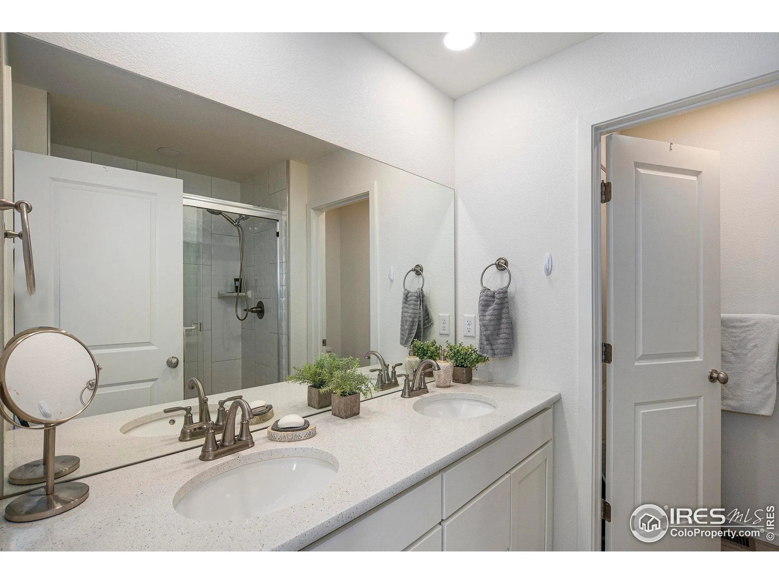 Timnath, Colorado 80547, United States, 3 Bedrooms Bedrooms, ,3 BathroomsBathrooms,Residential,Active,77397