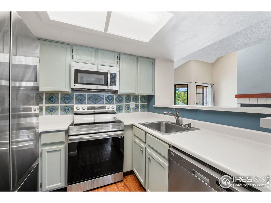 Photo of 5914 Gunbarrel Ave B, Boulder, CO 80301 (MLS # 1048182)