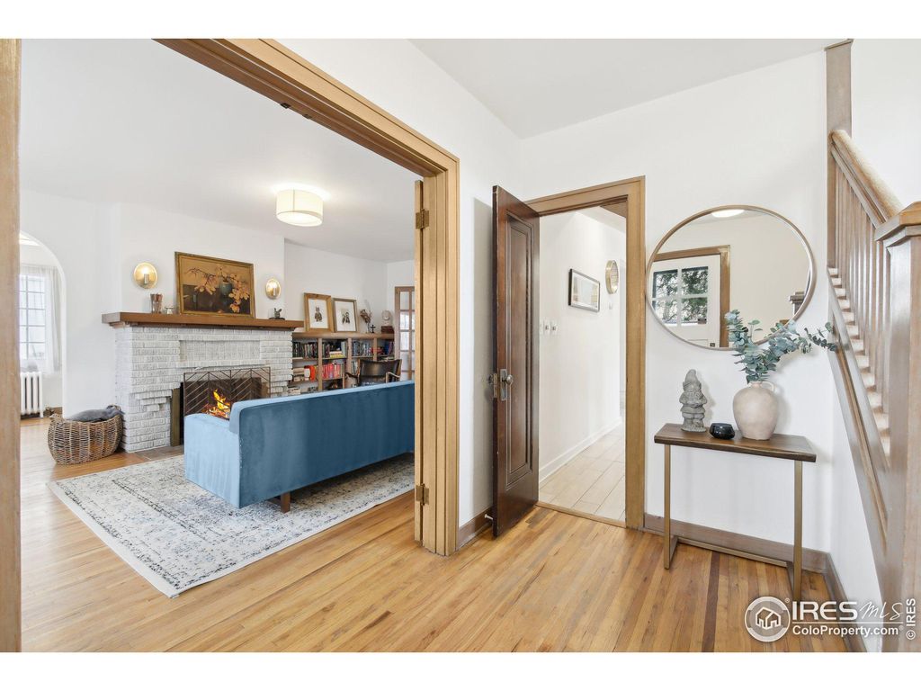 Photo of 861 13th St, Boulder, CO 80302 (MLS # 1030538)