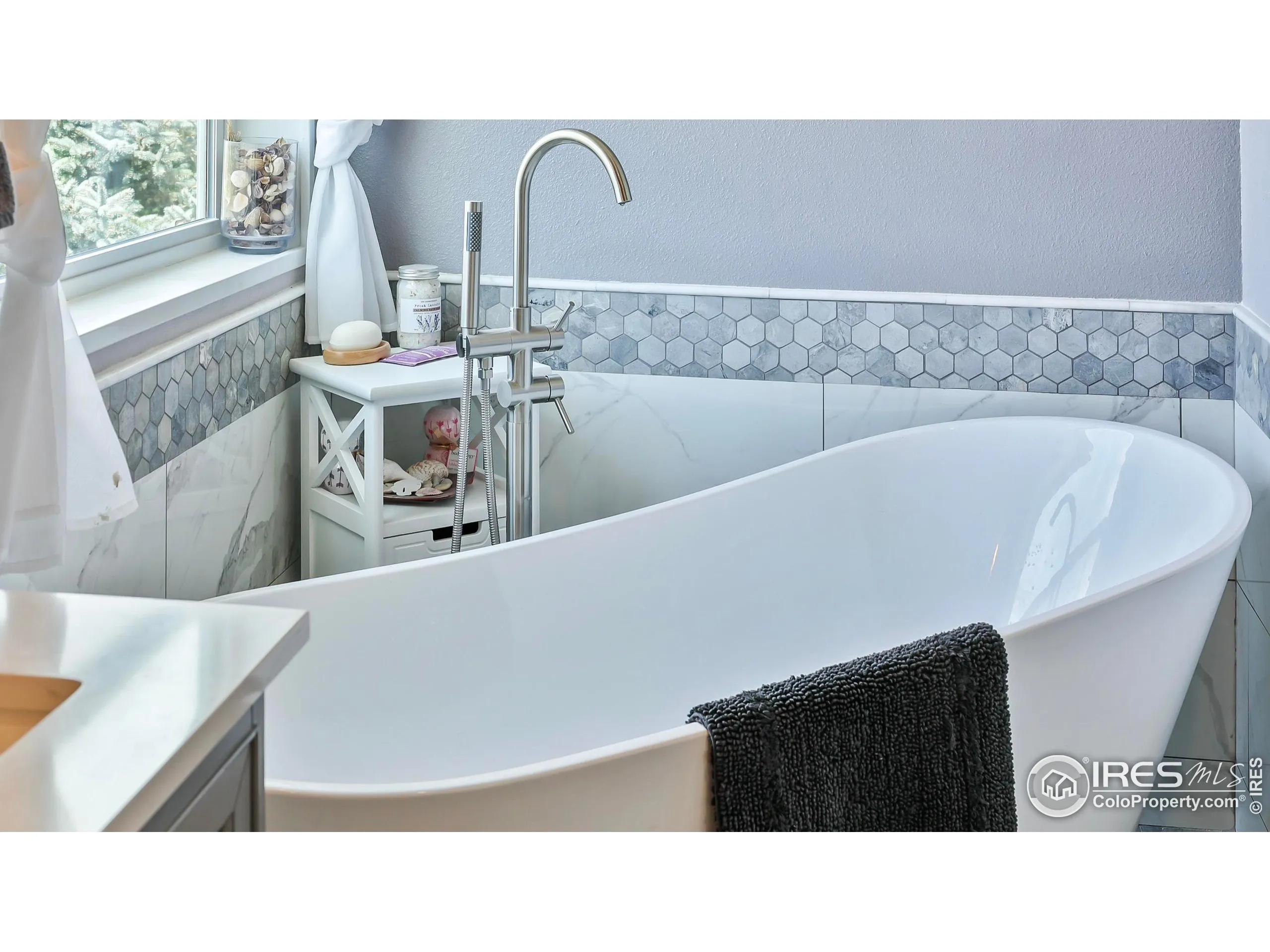 Akron, Colorado 80720, United States, 3 Bedrooms Bedrooms, ,4 BathroomsBathrooms,Residential,Coming Soon,173061