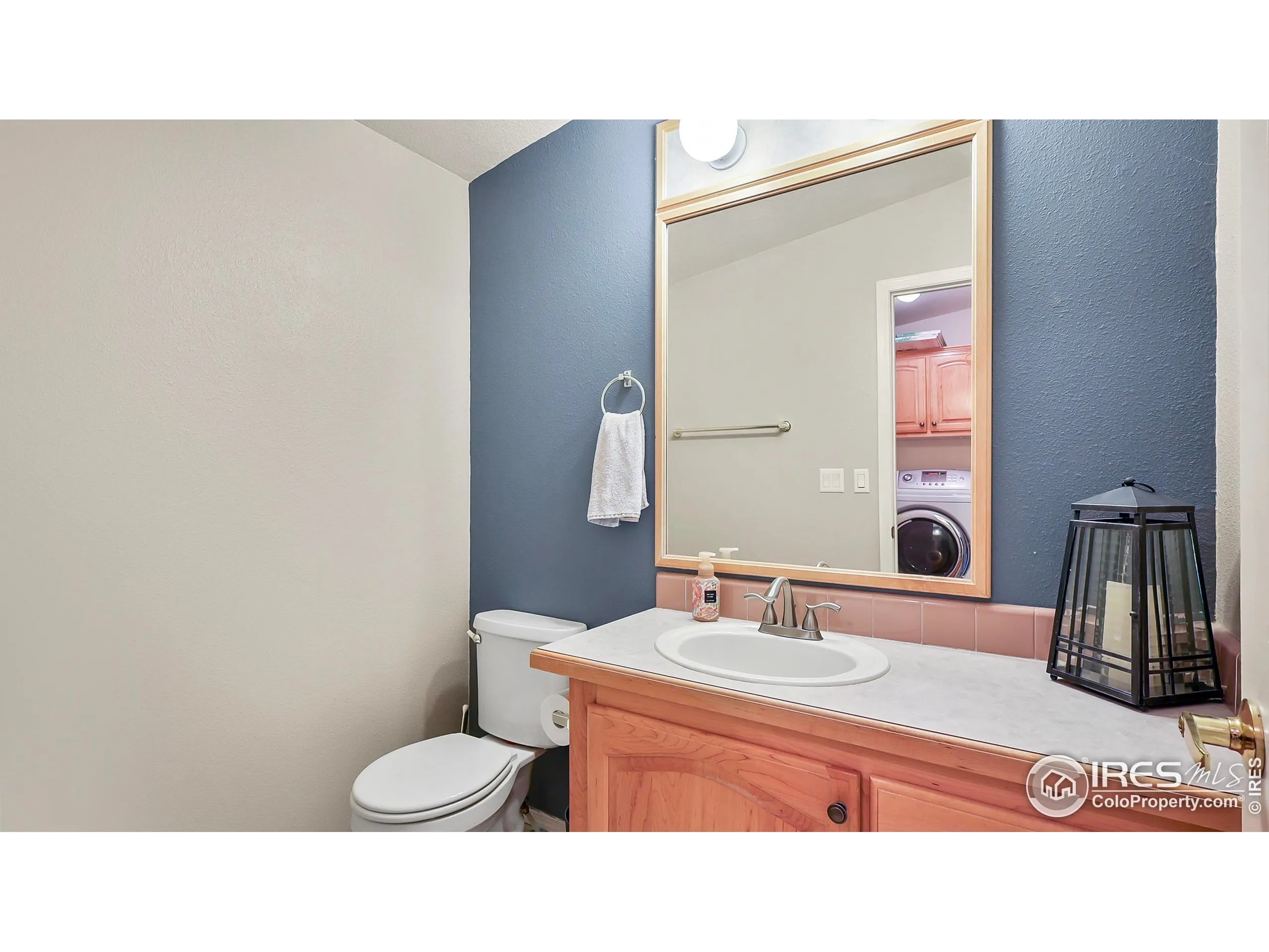 Akron, Colorado 80720, United States, 3 Bedrooms Bedrooms, ,4 BathroomsBathrooms,Residential,Coming Soon,173061